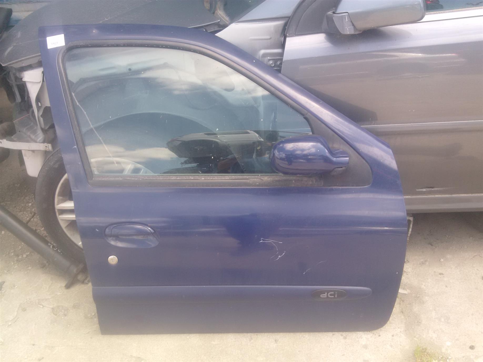 Usa dreapta Renault Clio, an 2005