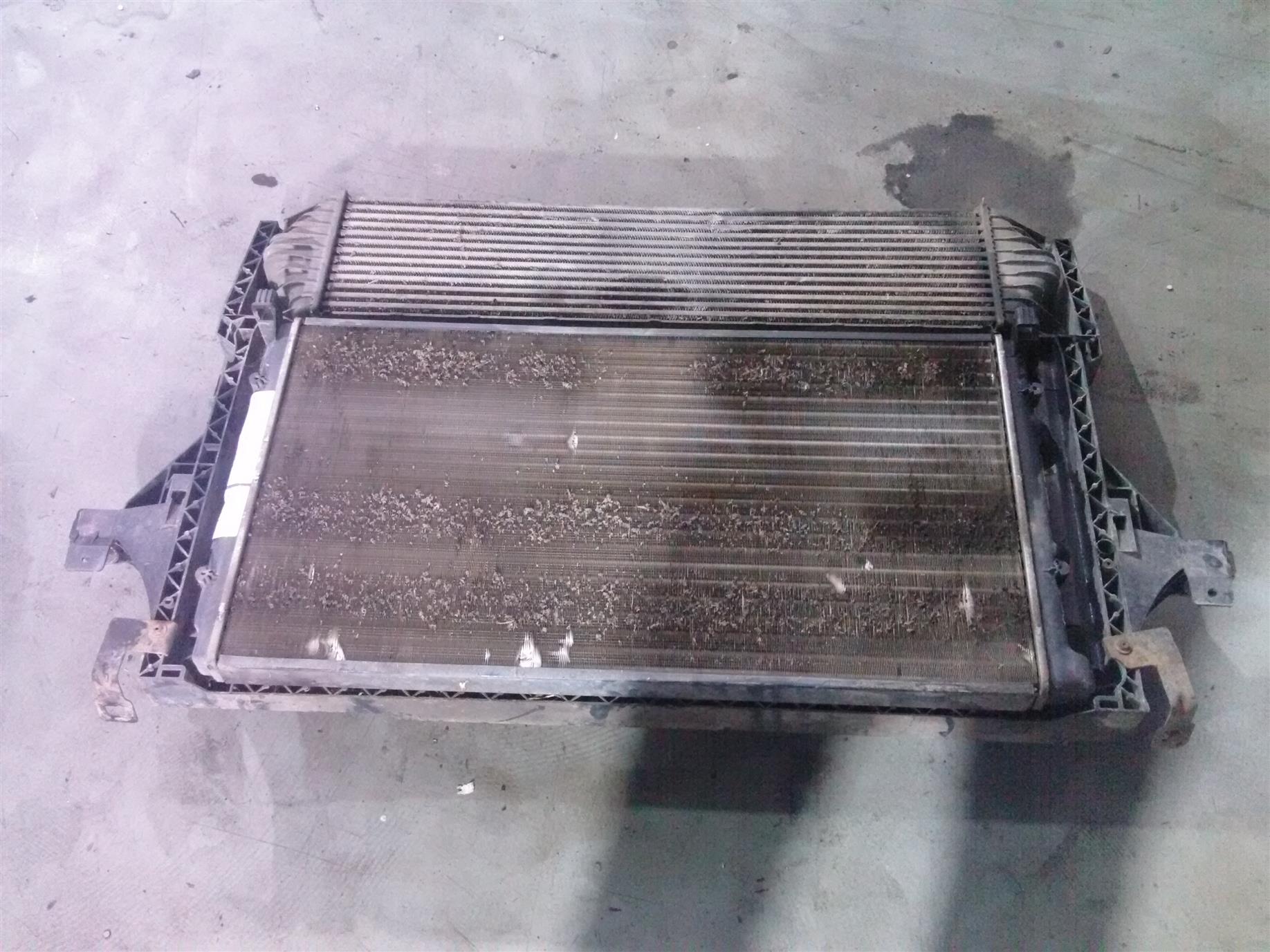 Radiator apa Renault Master 2.5D, an 2005.