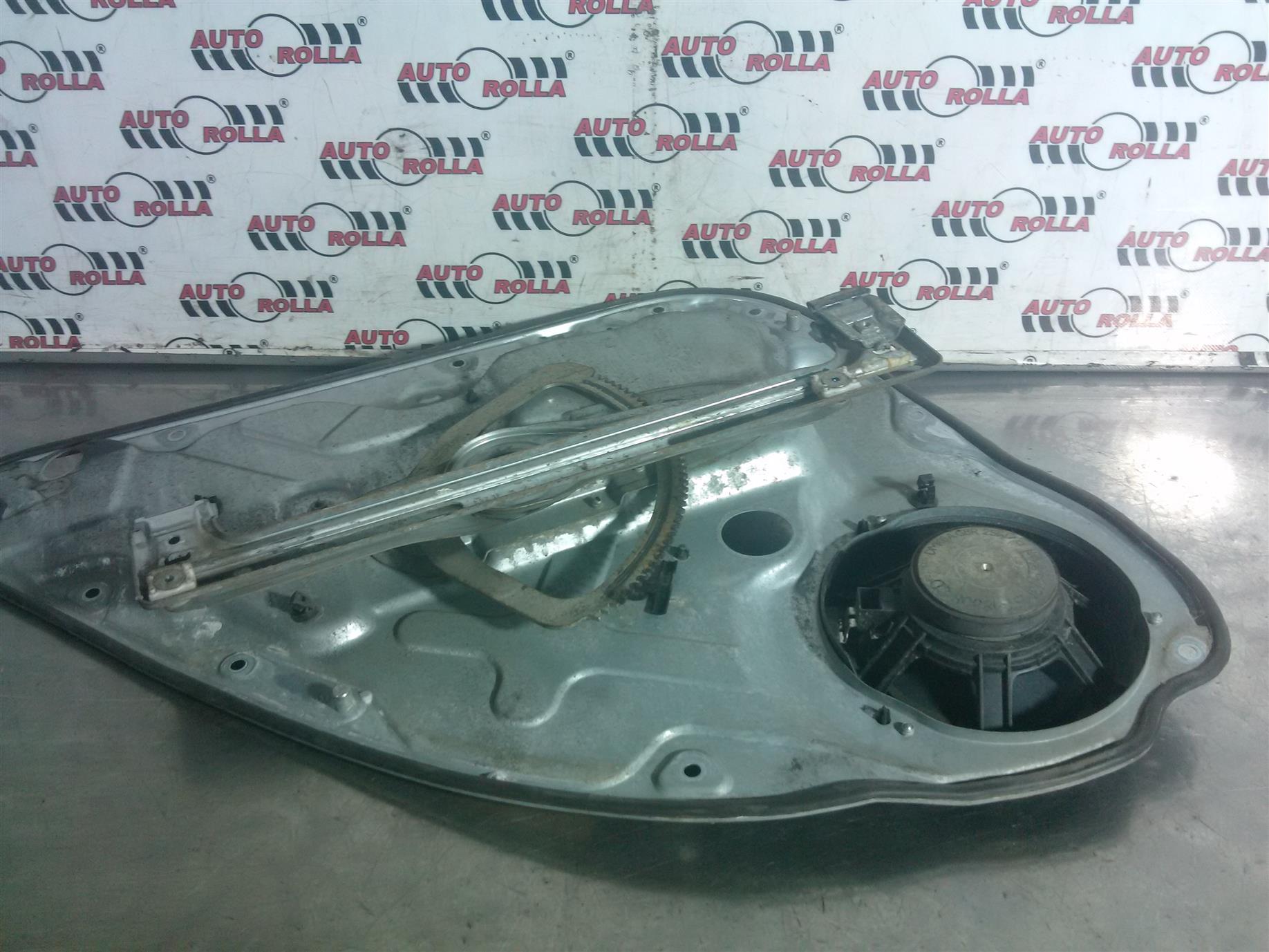Macara manuala dreapta spate Ford Focus 2, an 2005.