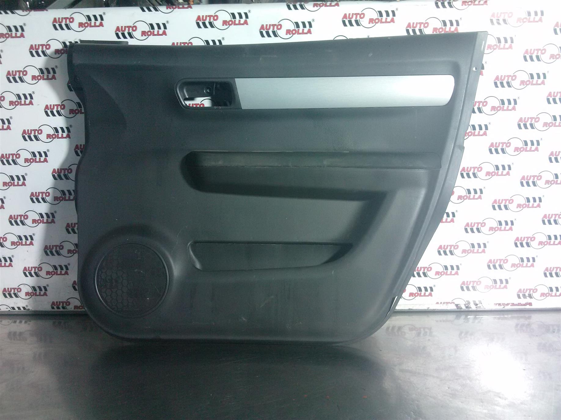Tapiterie usa dreapta fata Suzuki Swift 1.2s an 2010.