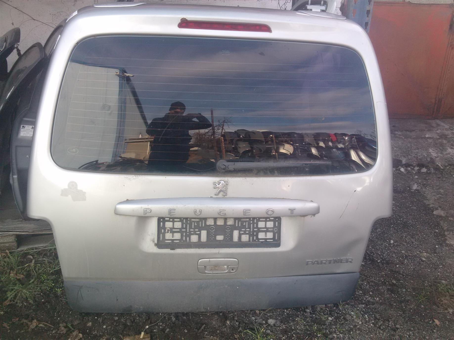 Haion Peugeot Partner, an 2005