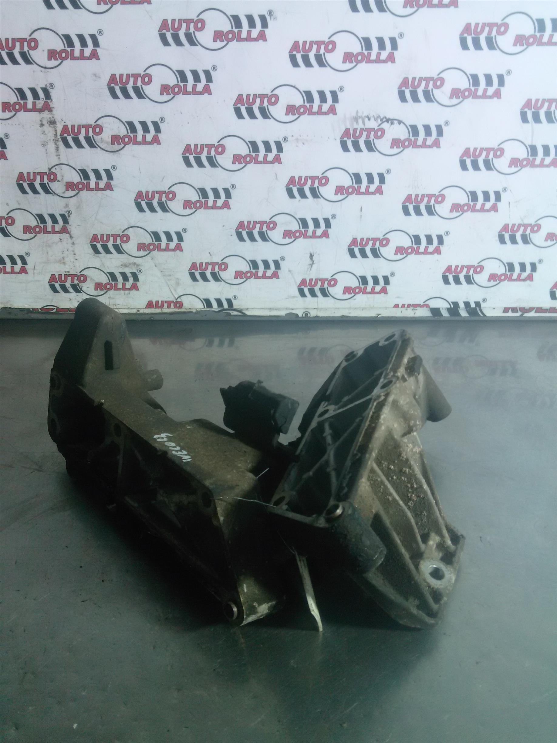 Suporti motor Iveco Daily 2.3D, an 2011, euro 4, F1AE0481V