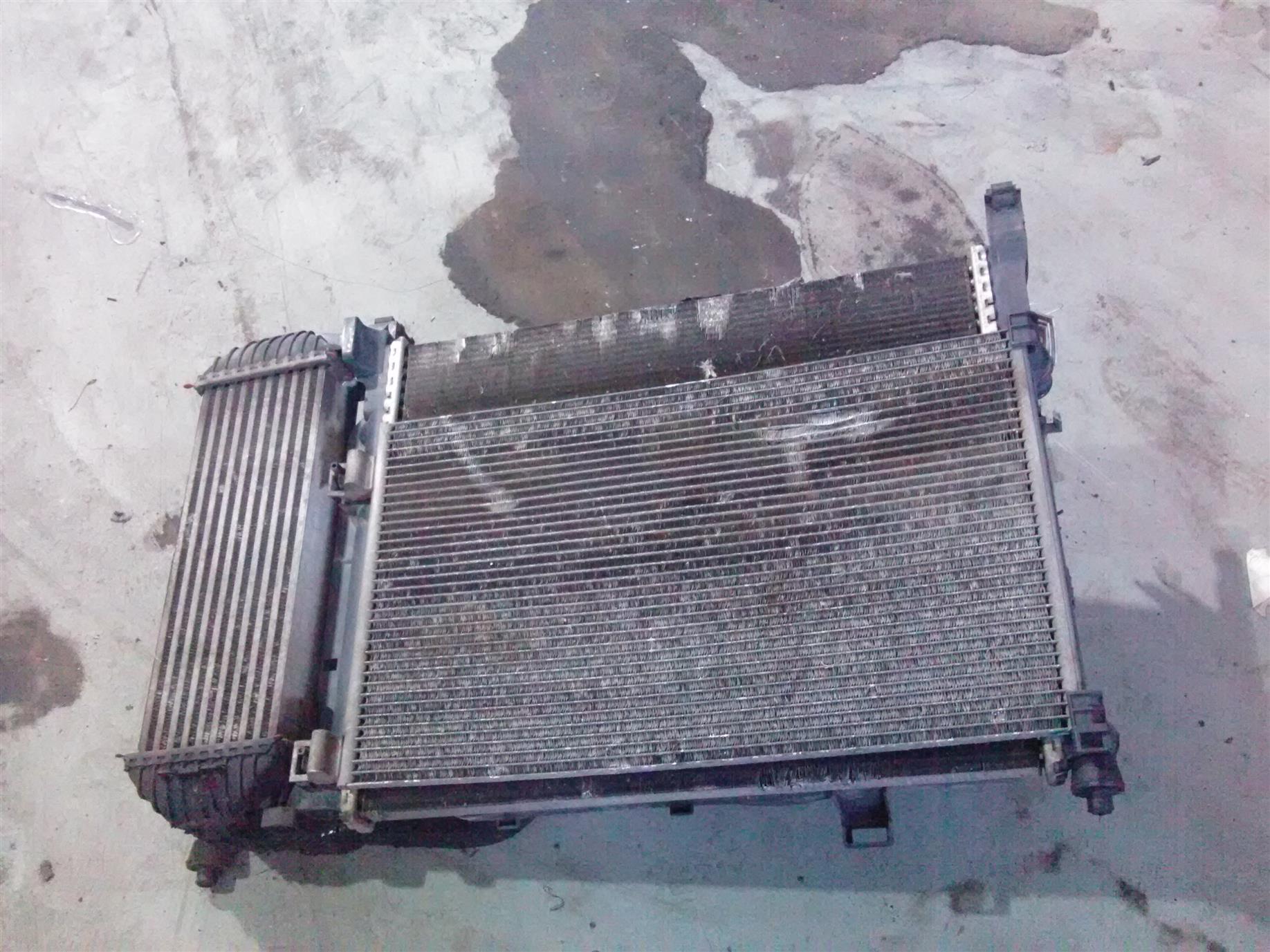 Radiator apa Renault Kangoo 1.5d an 2006