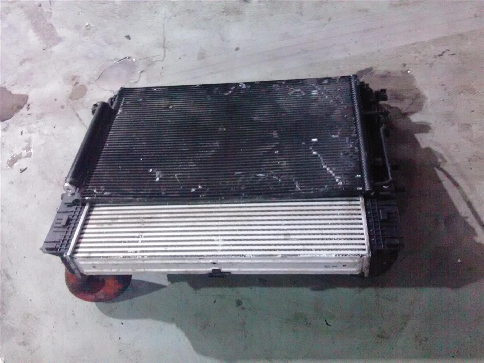 Radiator intercooler Mercedes w204, c class an 2009