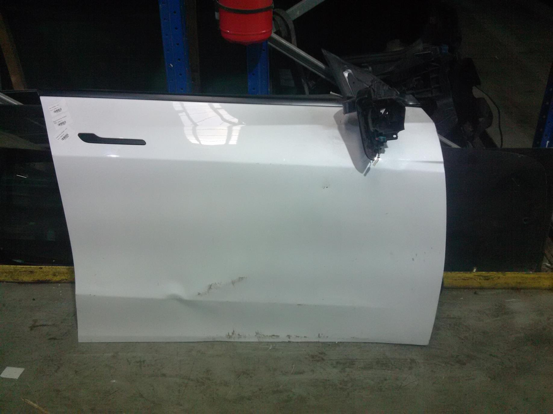 Cremaliera dreapta fata Tesla Model Y
