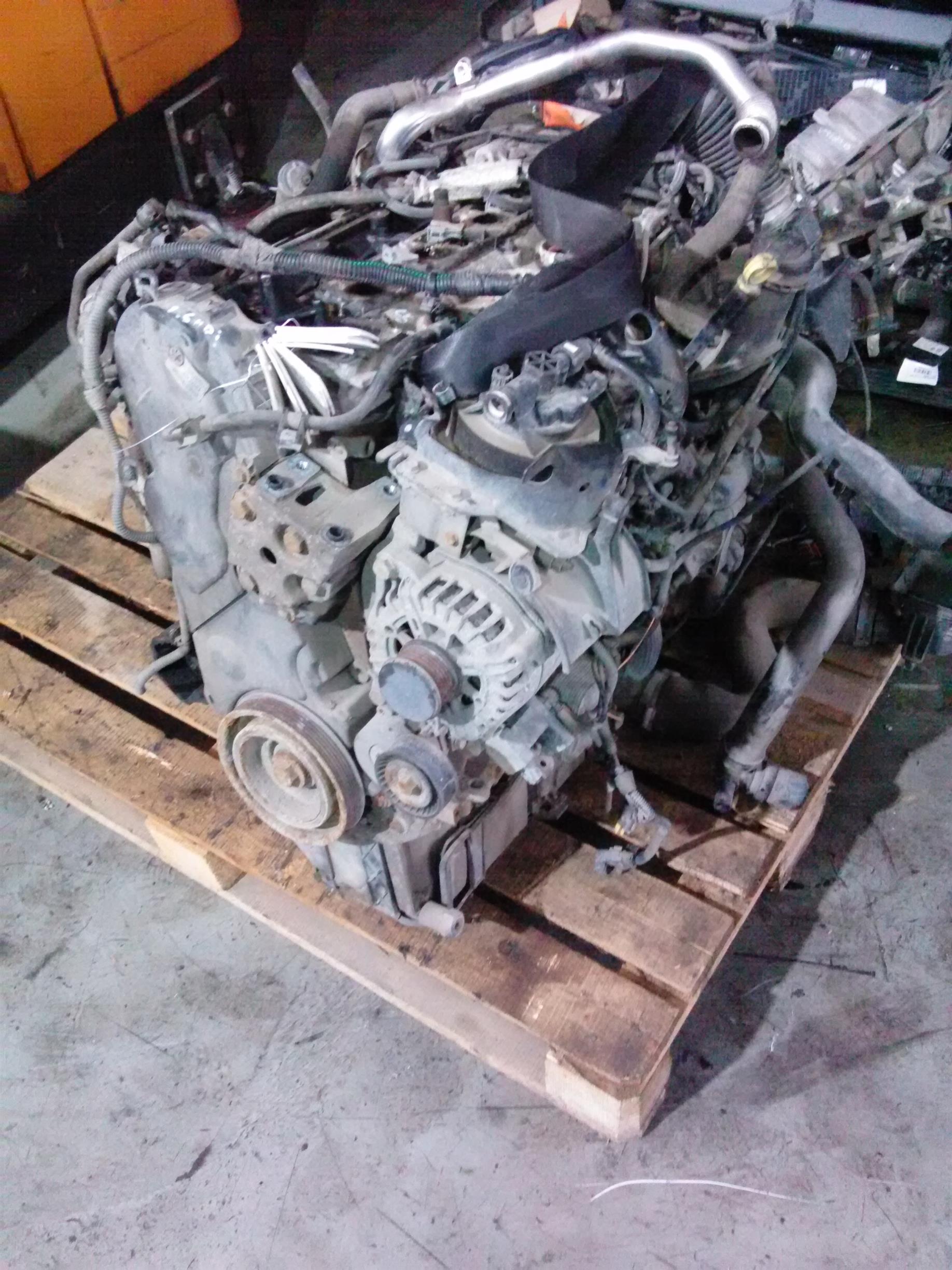 Carcasa filtru motorina Citroen C5, 2.0 hdi, an 2010