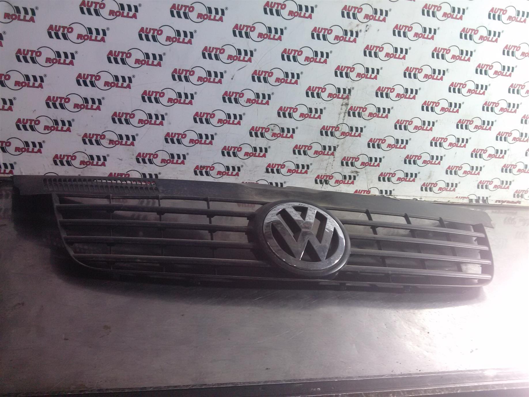 Grila bara fata Volkswagen Transporter T5, 1.9 tdi, an 2007, BRS