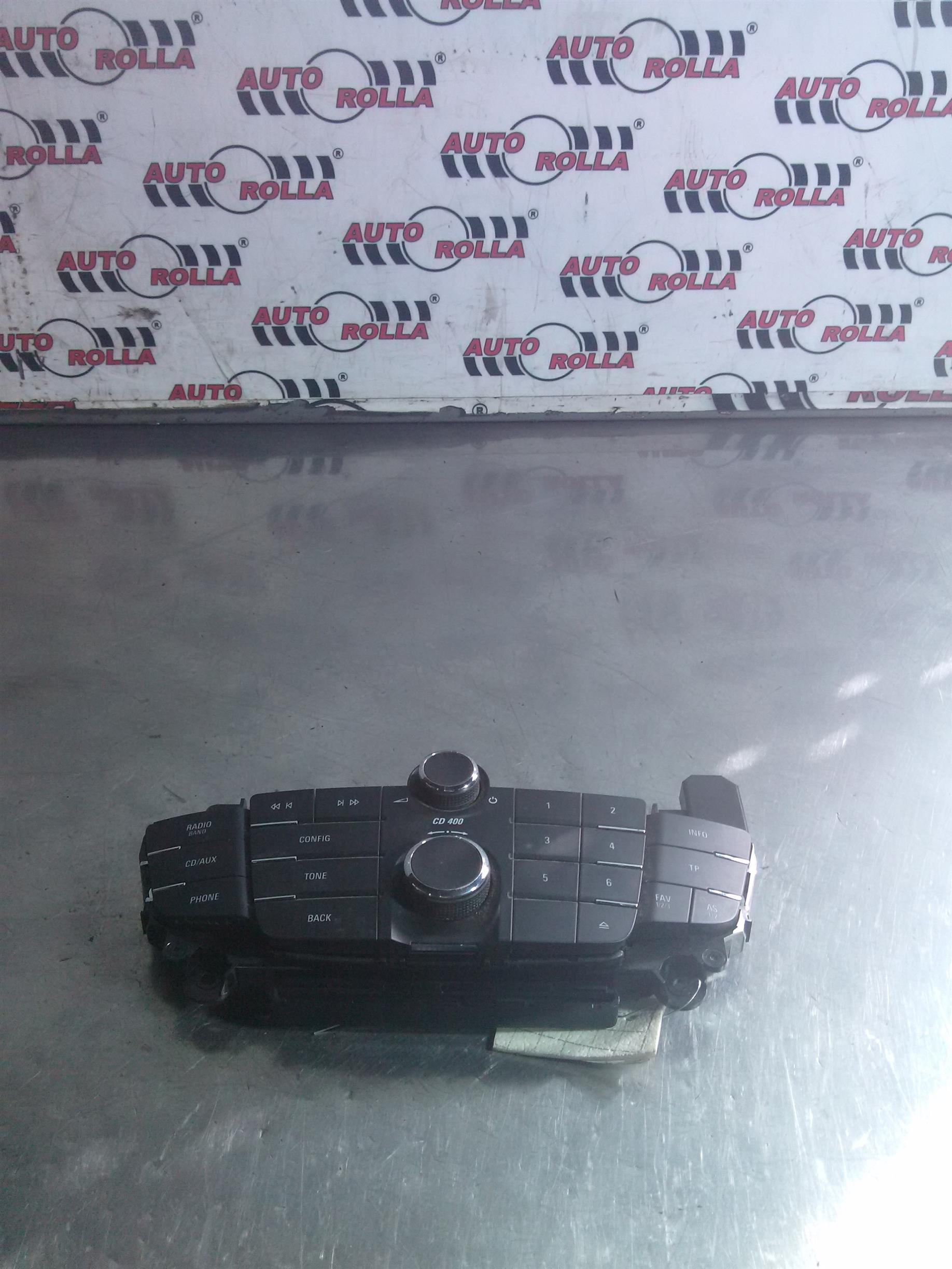 Comanda radio Opel Insignia, an 2012