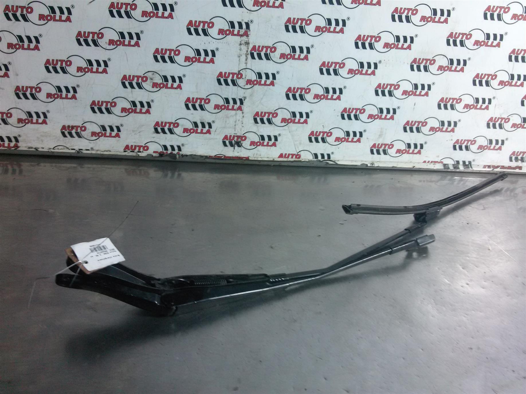 Brate stergatoare Volvo XC60, 2.4D, an 2013, D5244T15