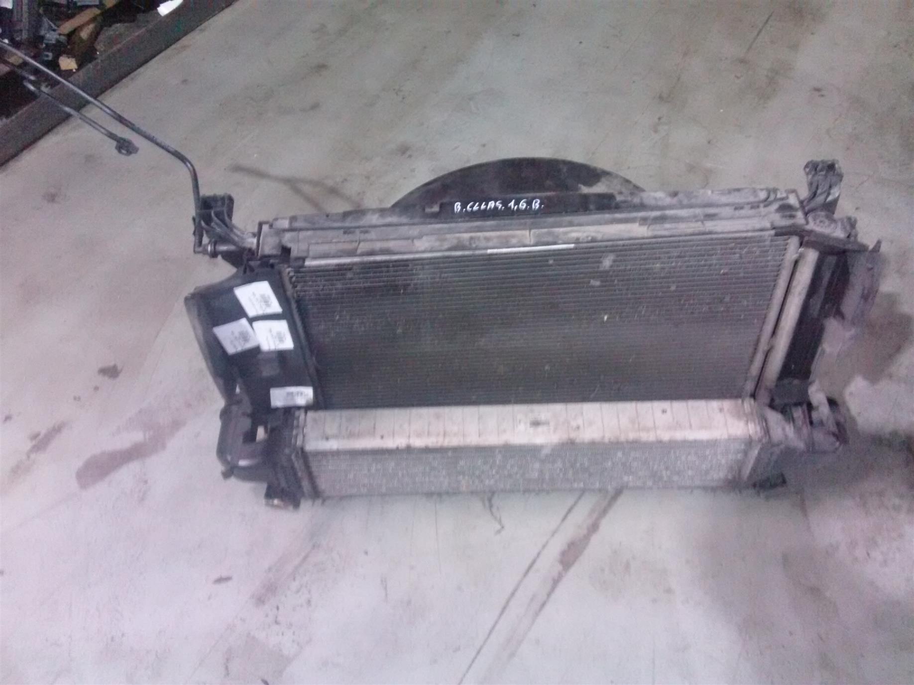 Radiator apa Mercedes B 180, W246, 1.6S, an 2012