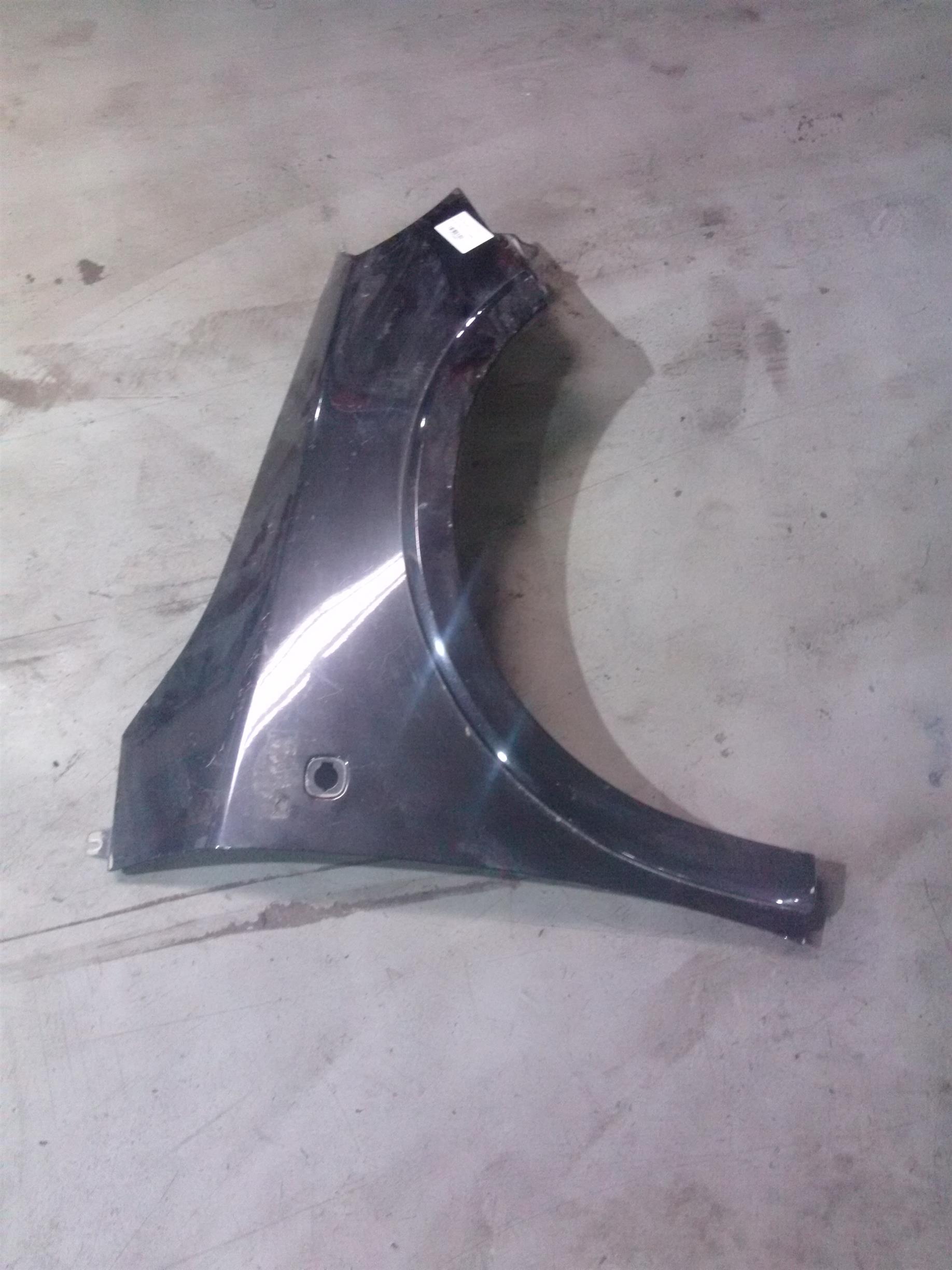 Aripa dreapta Skoda Fabia 2 an 2008