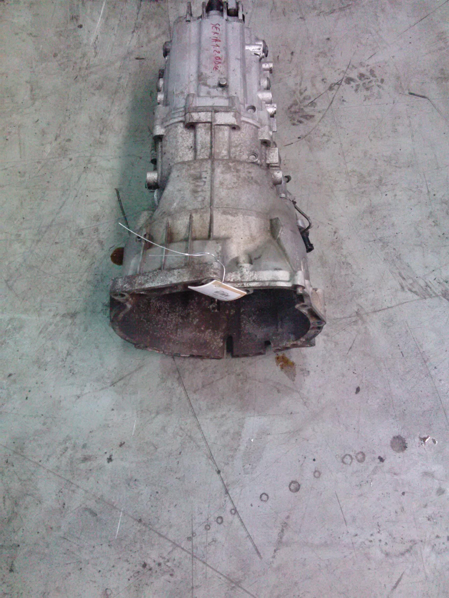 Cutie viteze, 6 trepte BMW 120D, 204D4