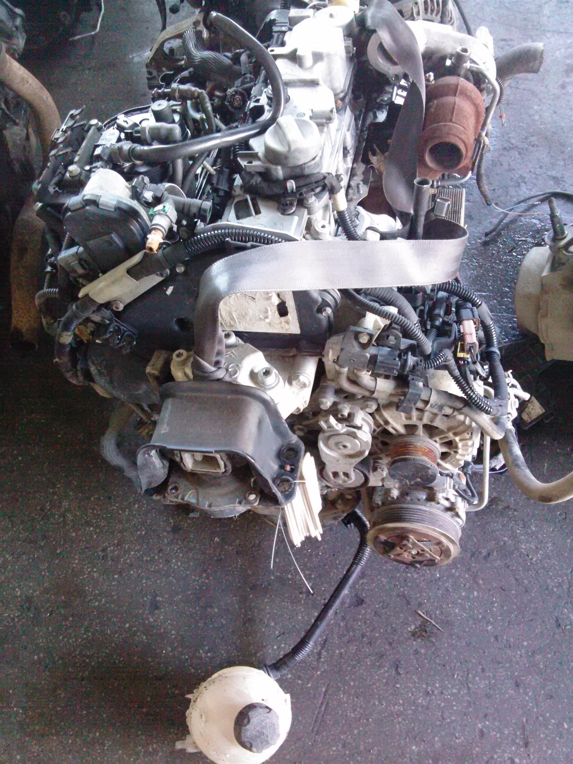 Termoflot Peugeot Partner 1.6HDI, an 2013 9H06.