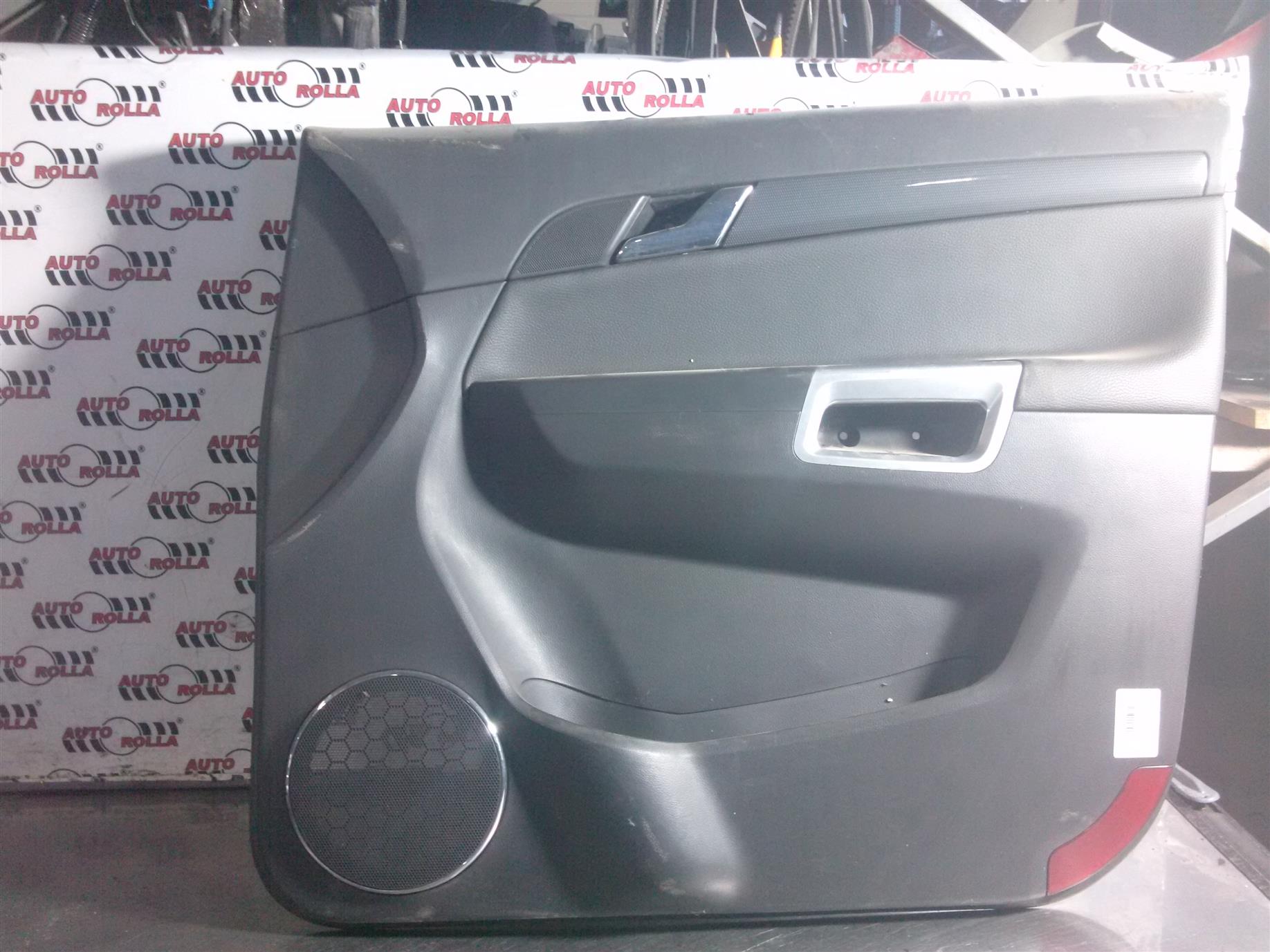 Tapiterie usa dreapta fata Opel Antara, an 2008.