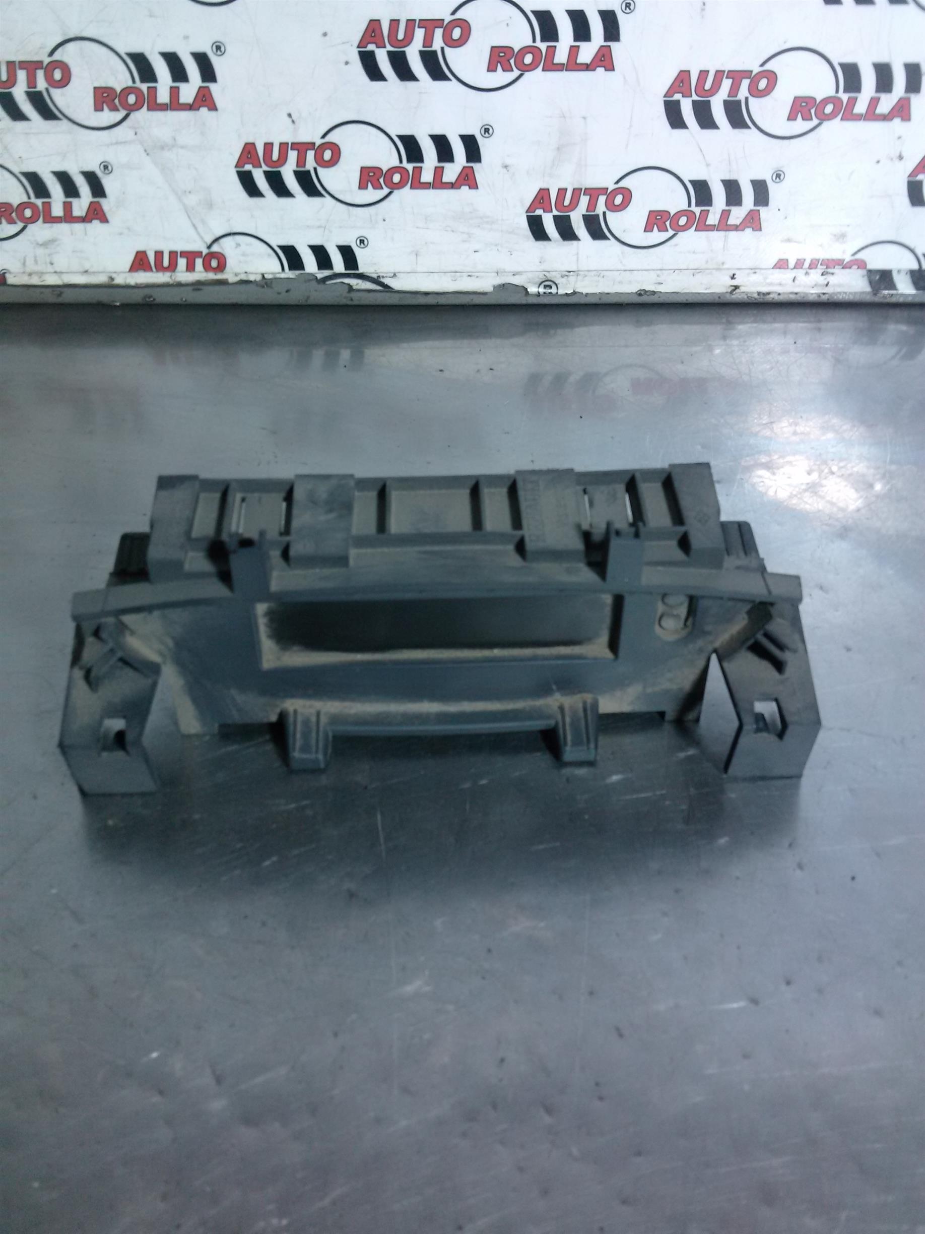 Display bord Renault Clio 3, an 2012.