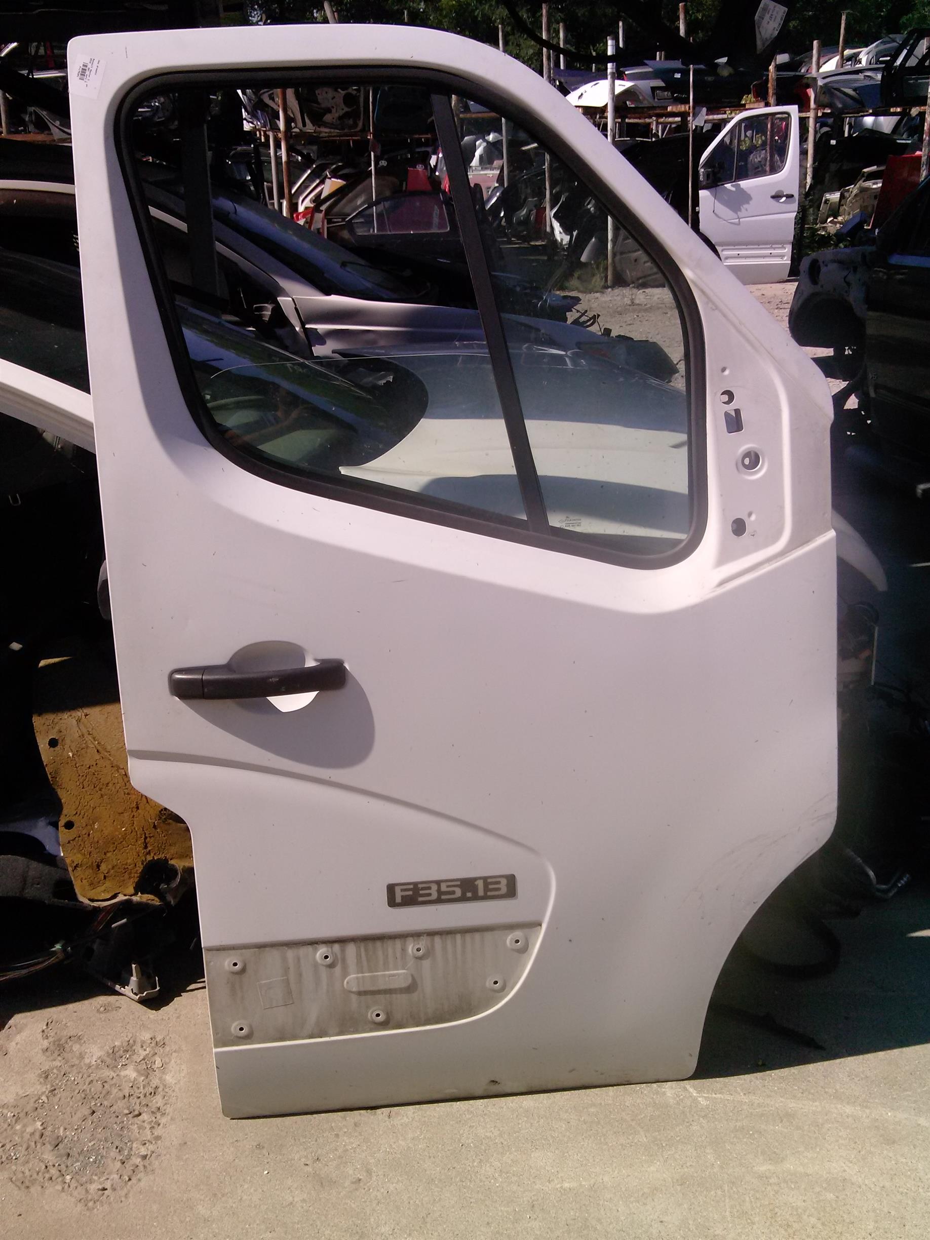 Usa dreapta Renault Master 3 , an 2016 , M9T, euro 5