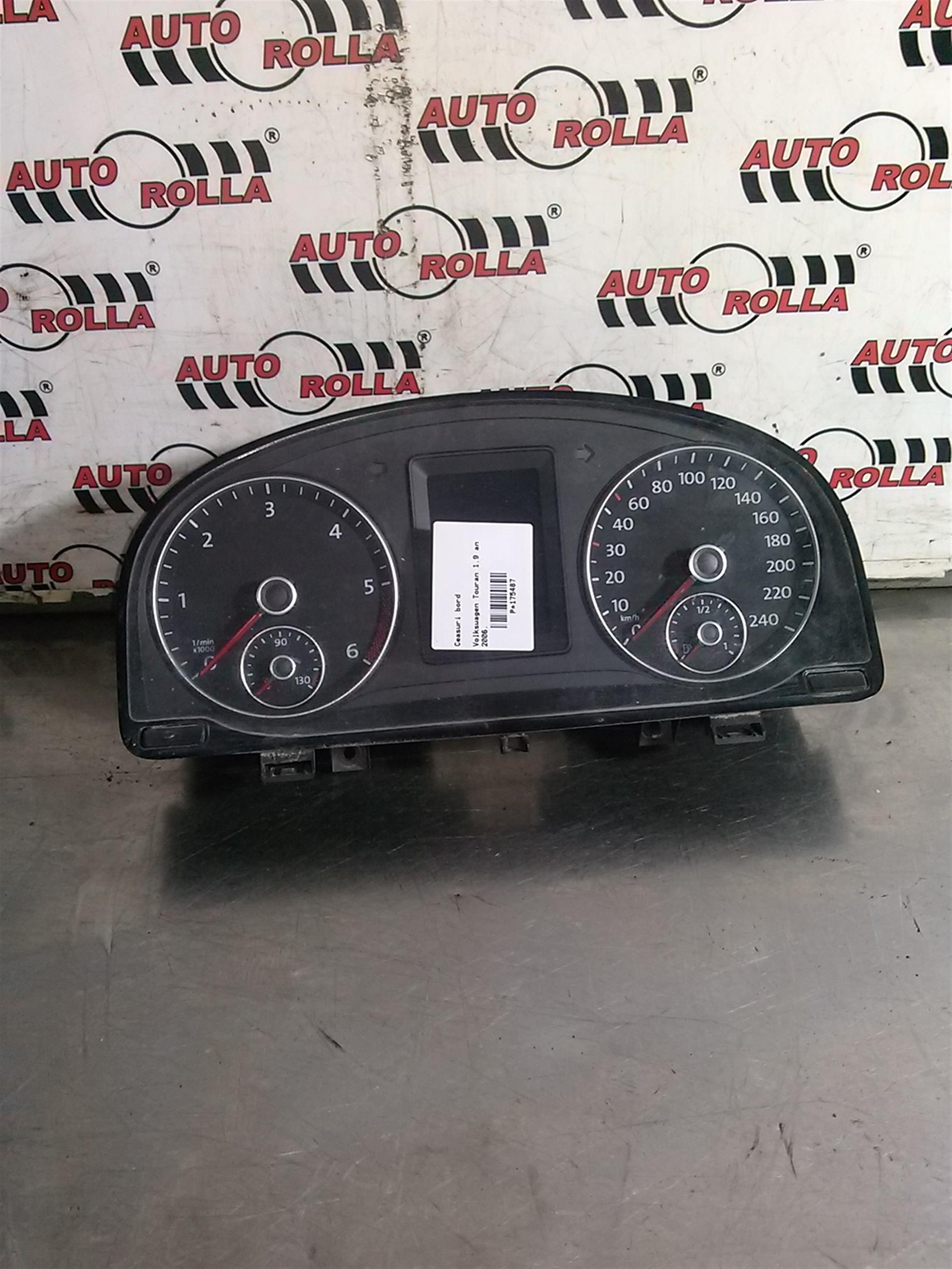 Ceasuri bord Volkswagen Touran 1.9 an 2006.