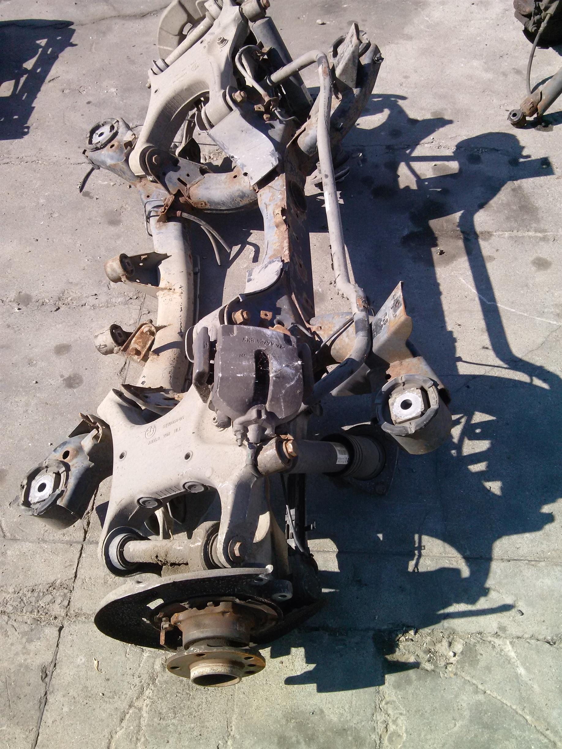 Punte spate BMW X5 E70, an 2010
