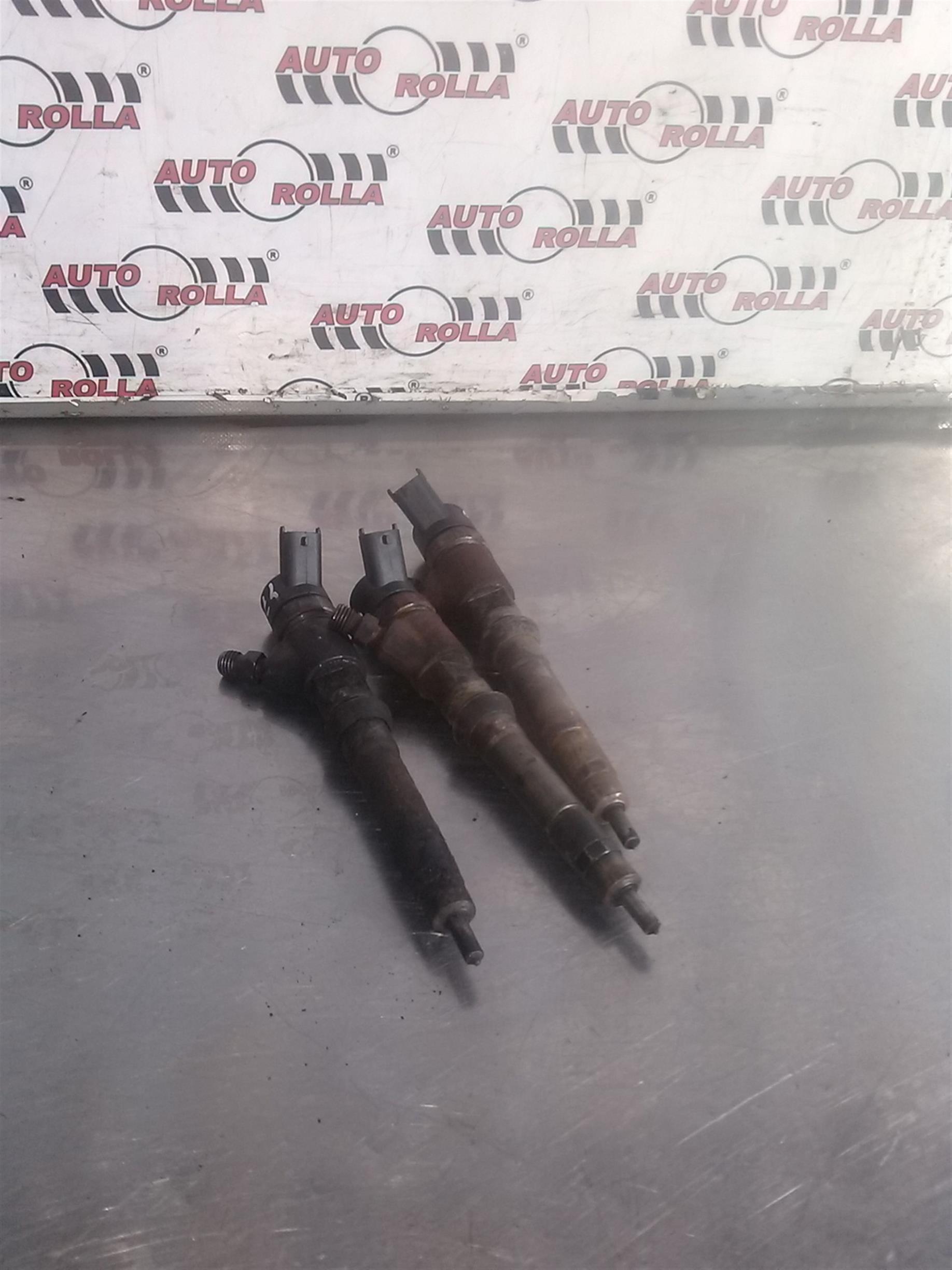 Injectoare set Iveco Daily 2.3D, an 2011, euro 4