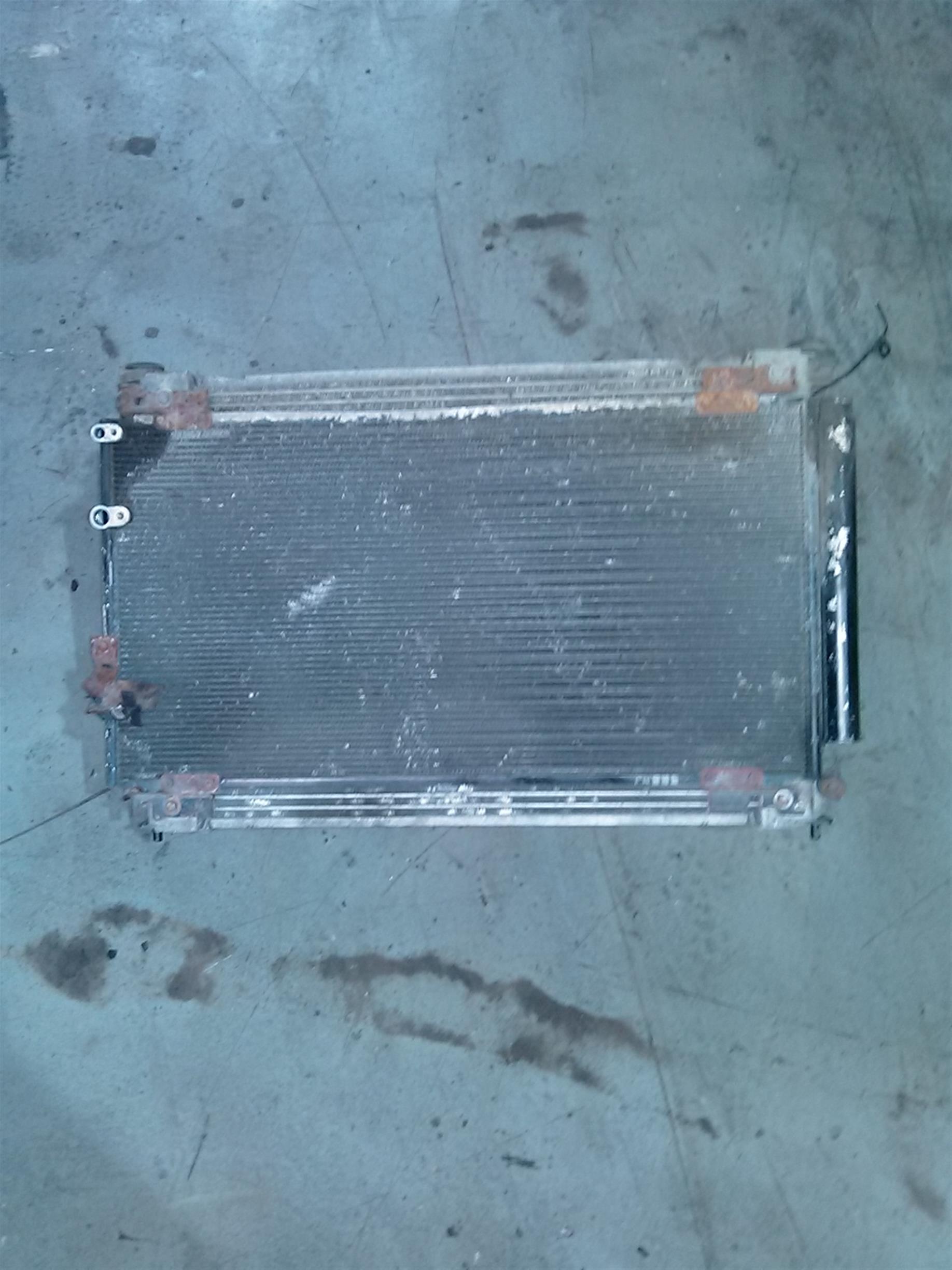 Radiator apa Lexus IS 2.2D, an 2008