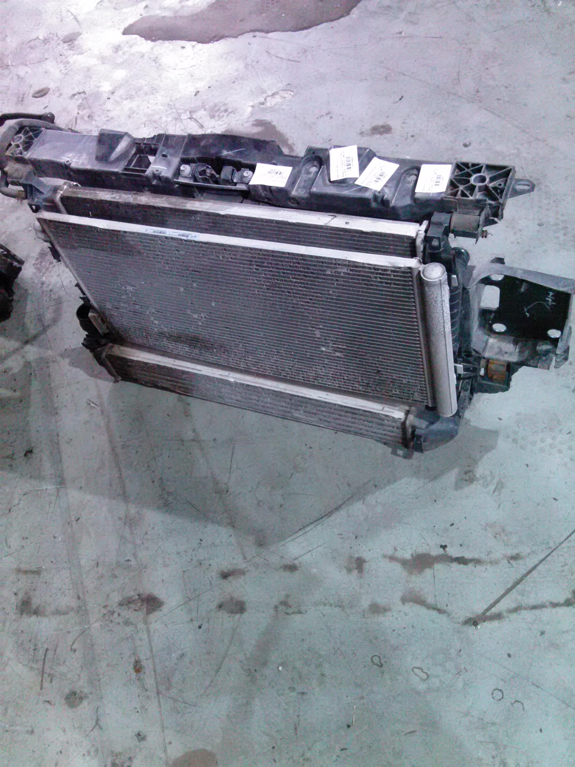 Radiator intercooler Renault Fluence 1.5 dci, an 2015, euro 5, K9K-J8