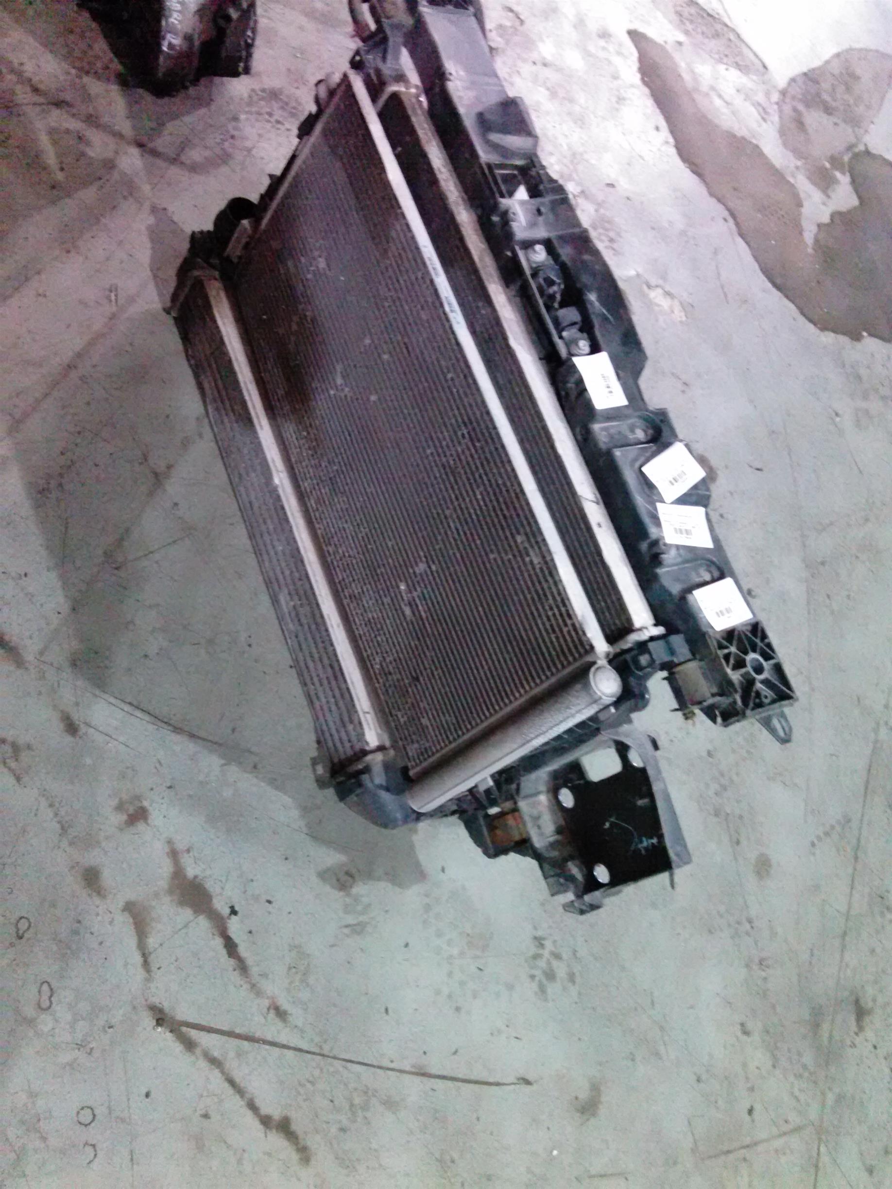 Radiator apa Renault Fluence 1.5 dci, an 2015, euro 5, K9K-J8