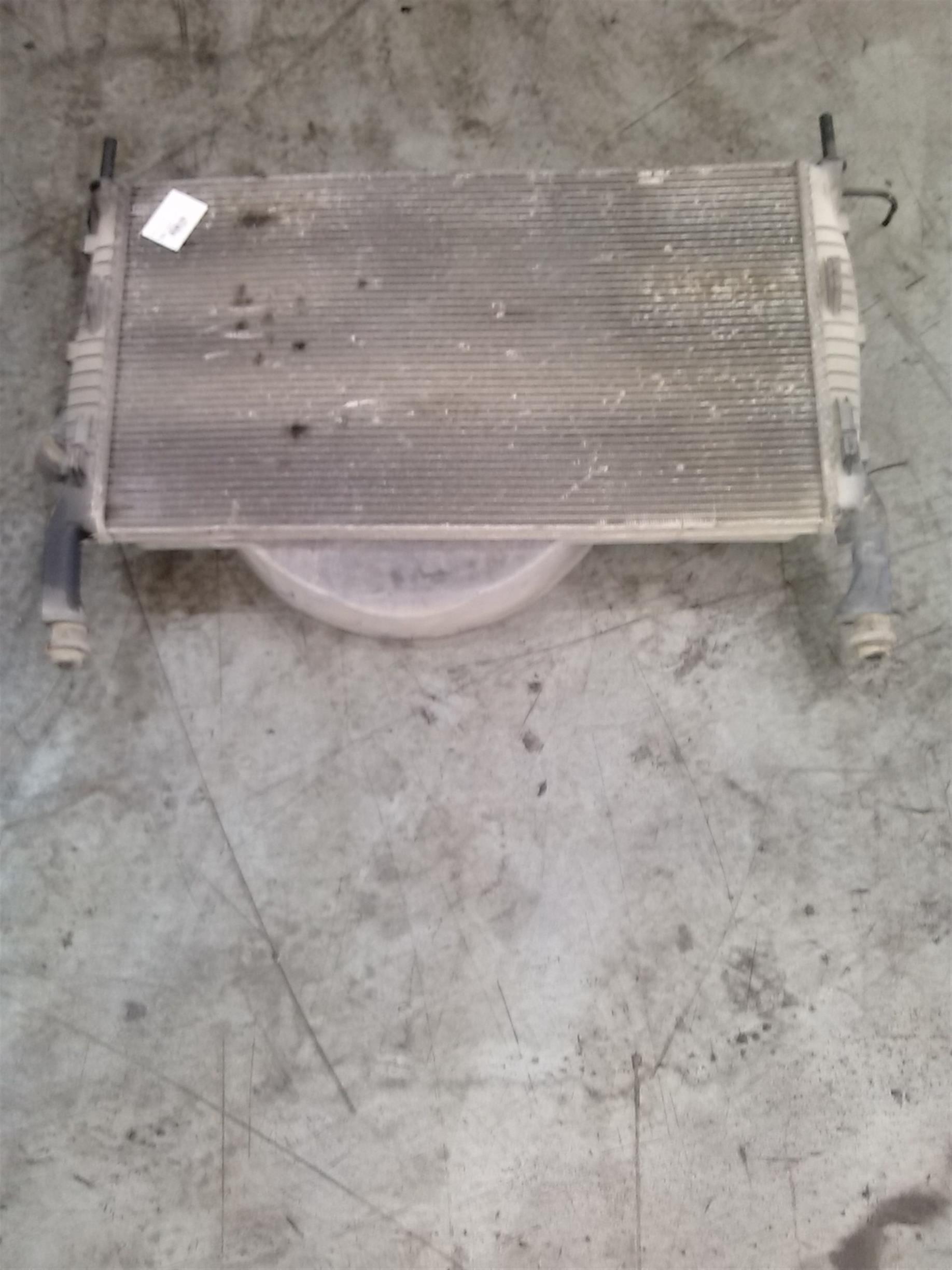 Radiator apa Ford Transit 2.4D, an 2008, euro 4