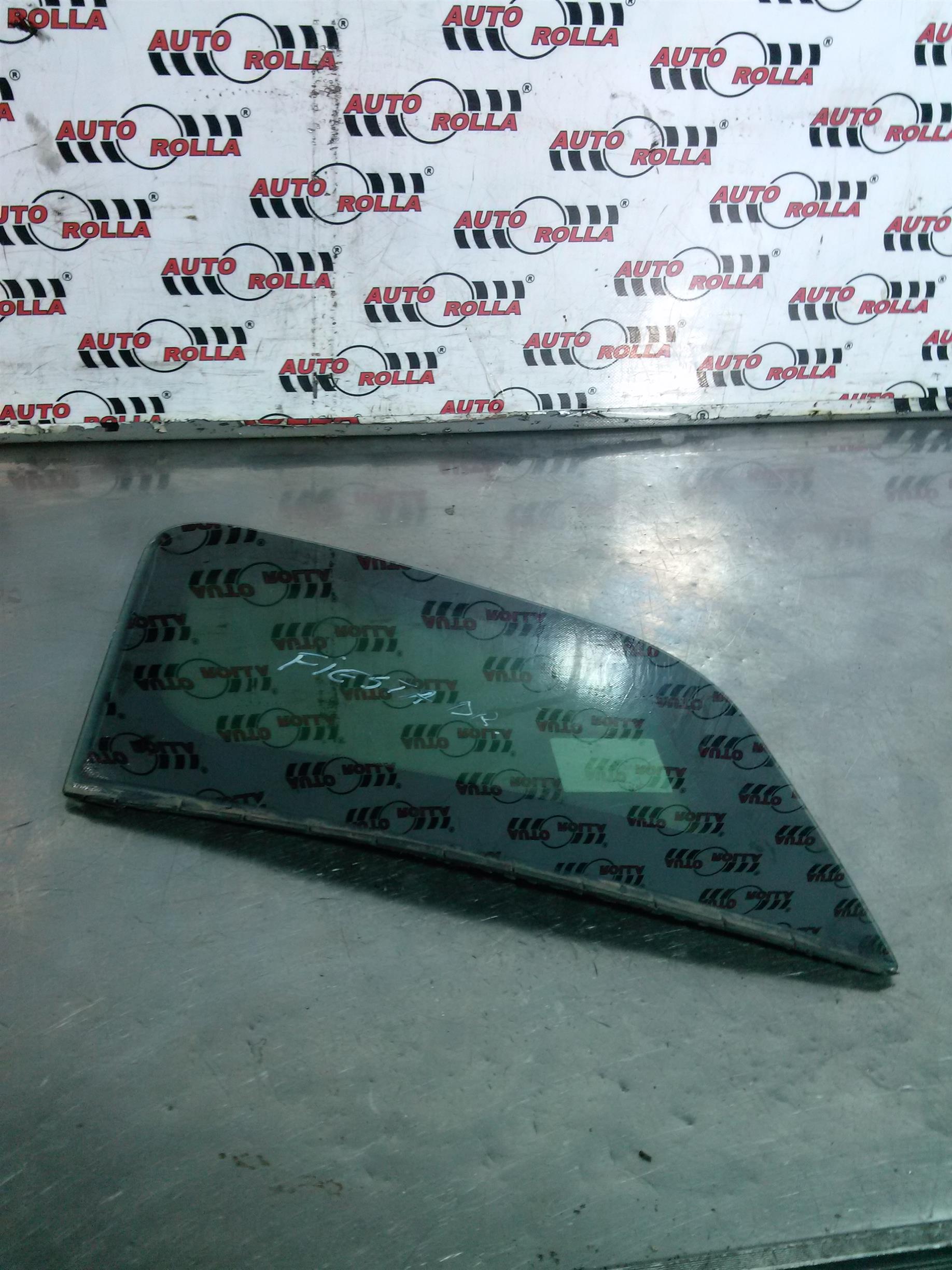 Geam coltar stanga fata Ford Fiesta 1.4S, an 2011, euro 5