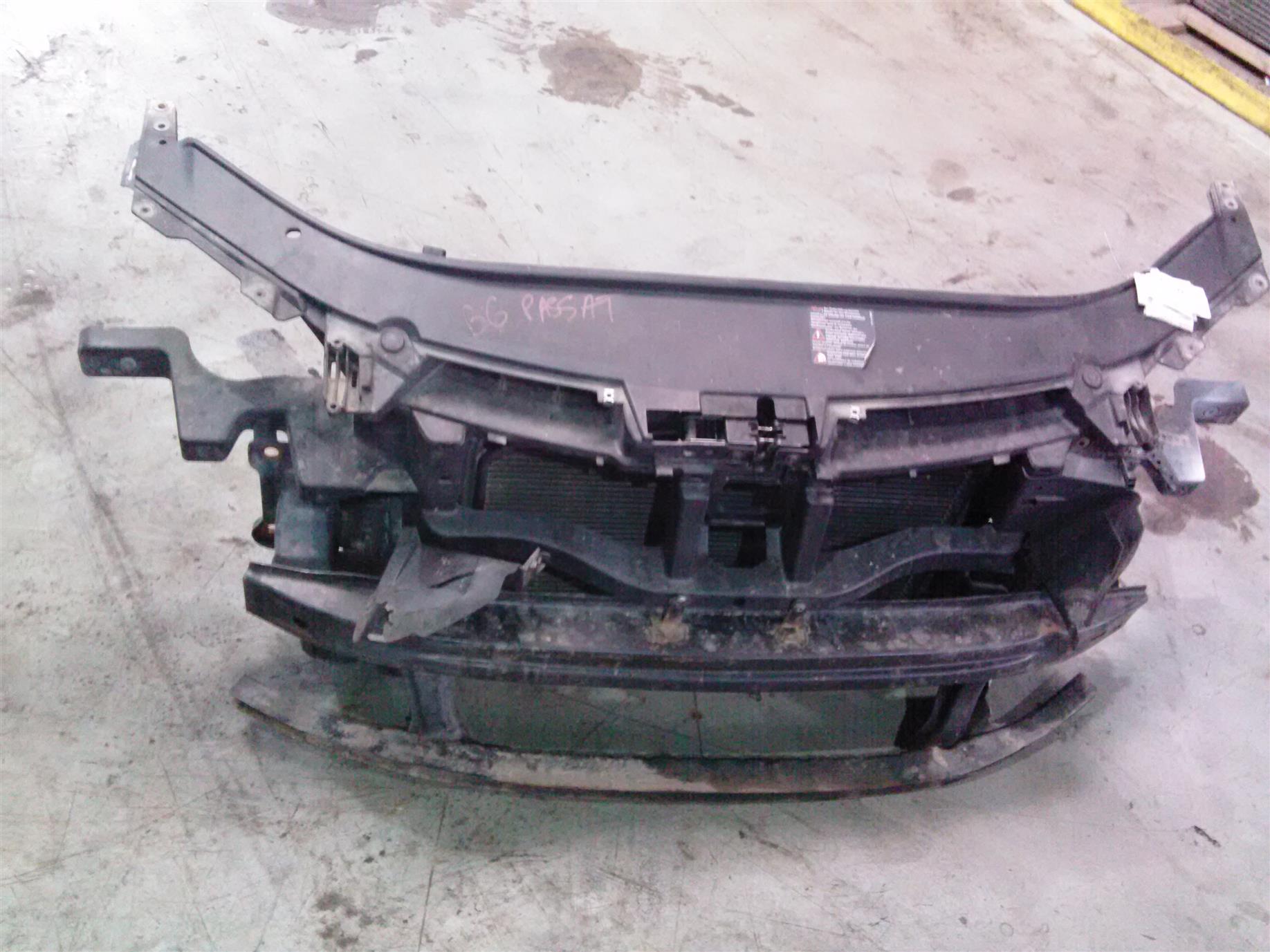 Radiator intercooler Volkswagen Passat B6 2.0d ,an 2006.