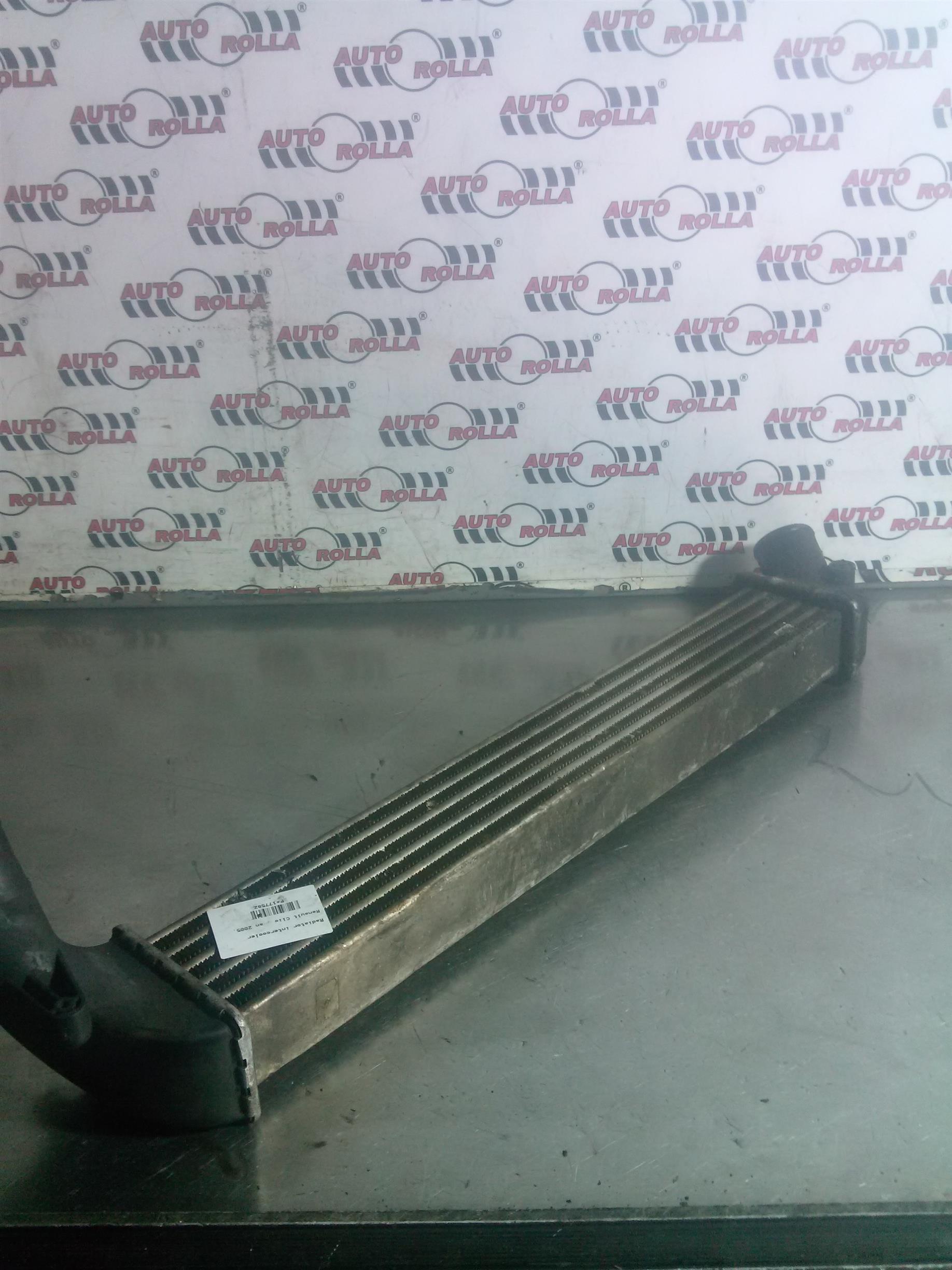 Radiator intercooler Renault Clio , an 2005.