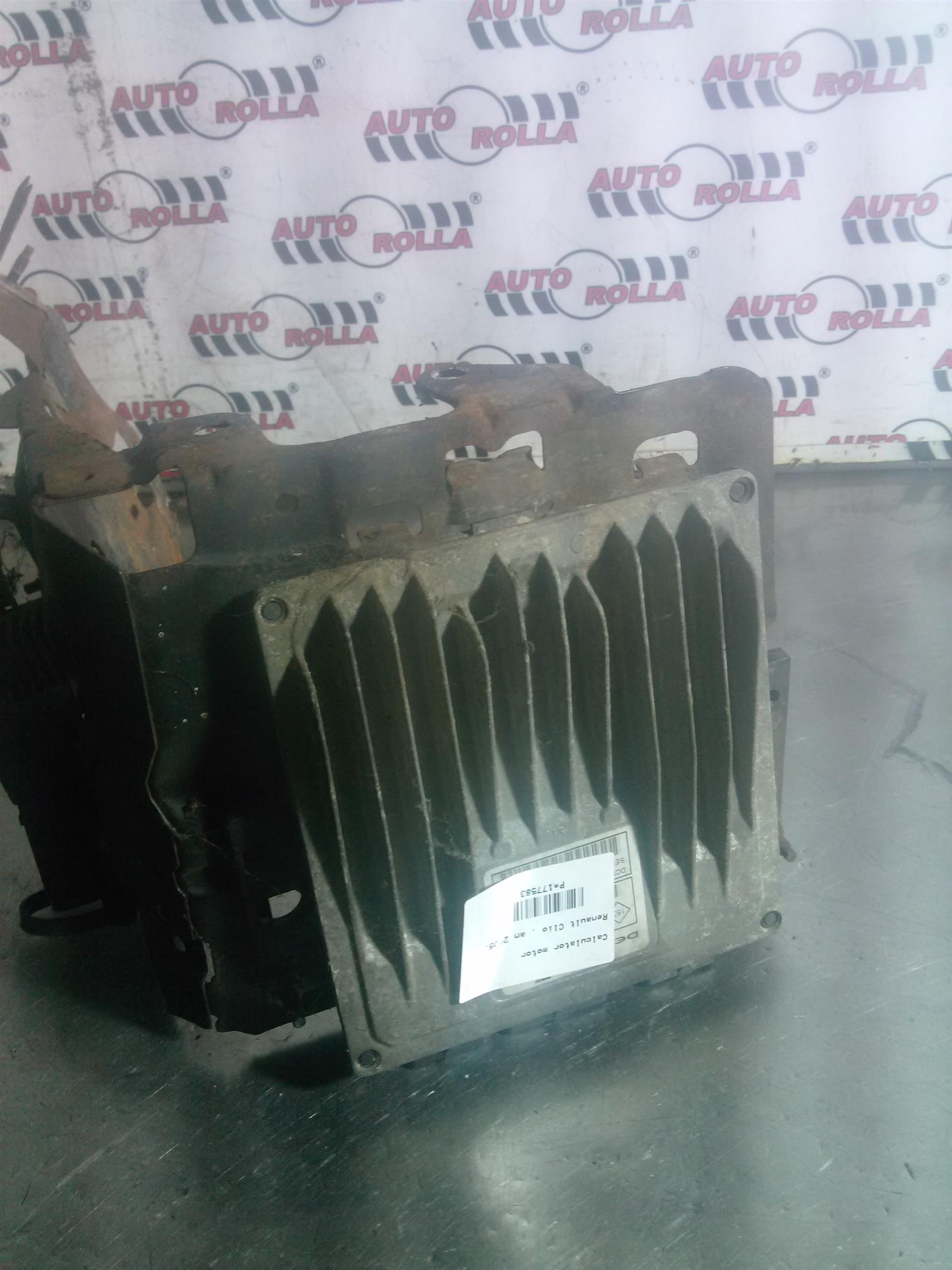 Calculator motor Renault Clio , an 2005.