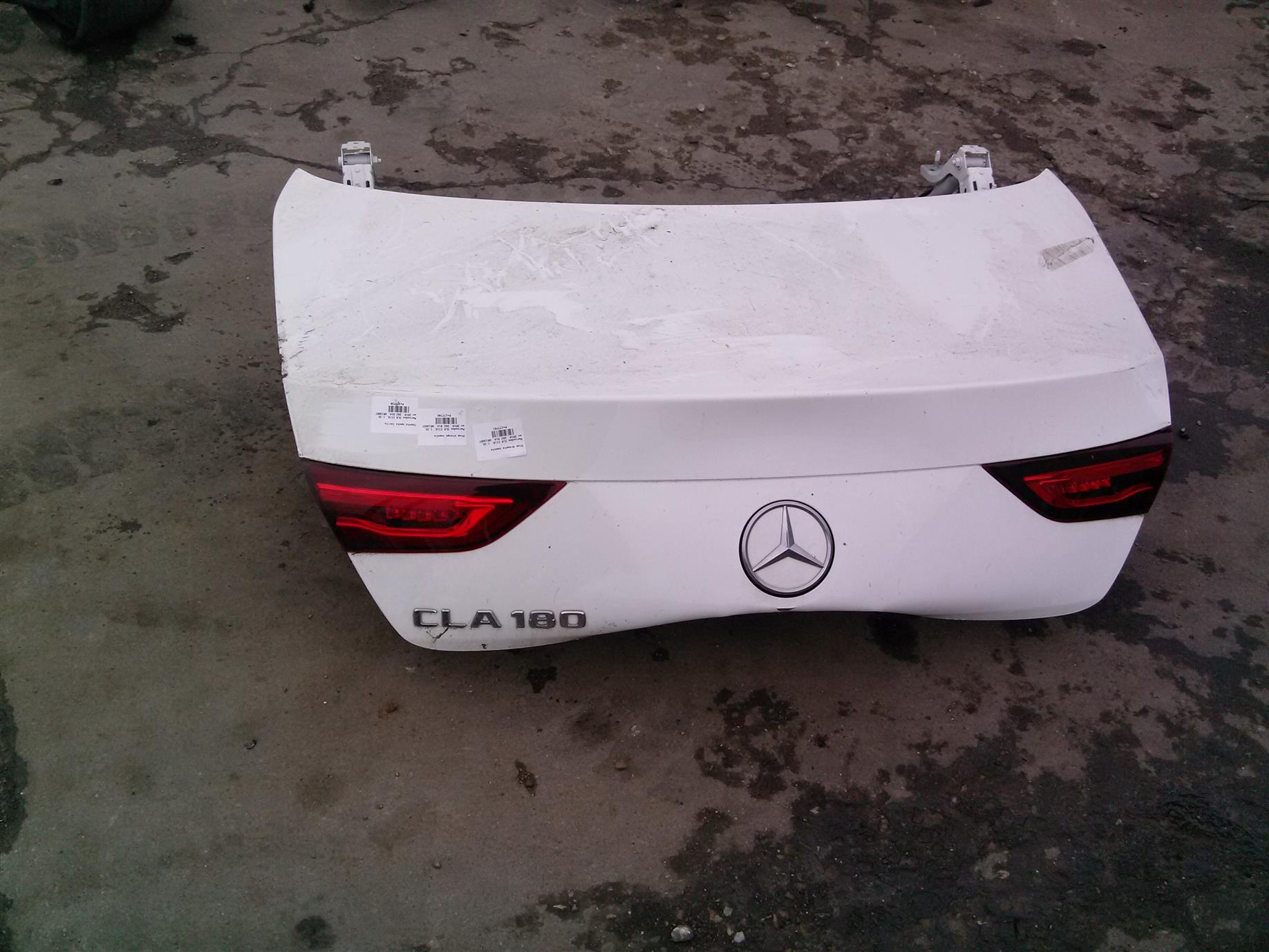 Stop dreapta capota Mercedes CLA C118, 1.3S, an 2019, 282.914, HR13DDT