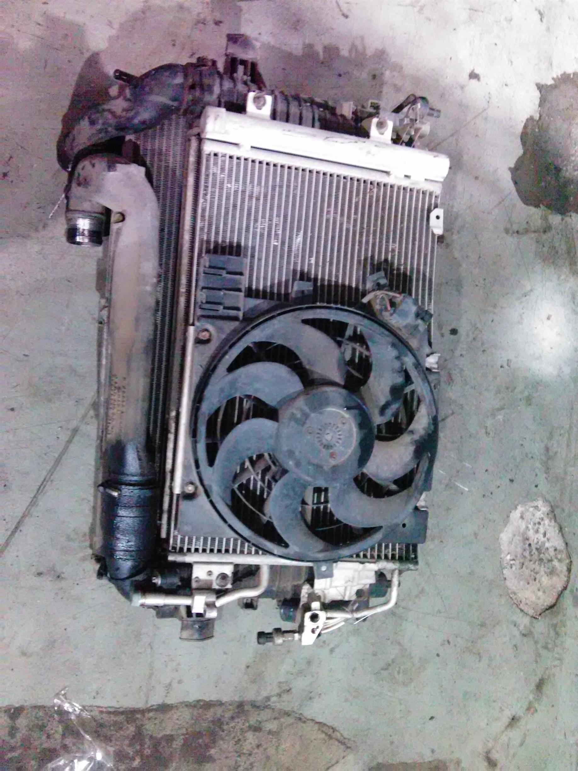 Radiator apa Opel Zafira B 1.9CDTI, 150CP, an 2008