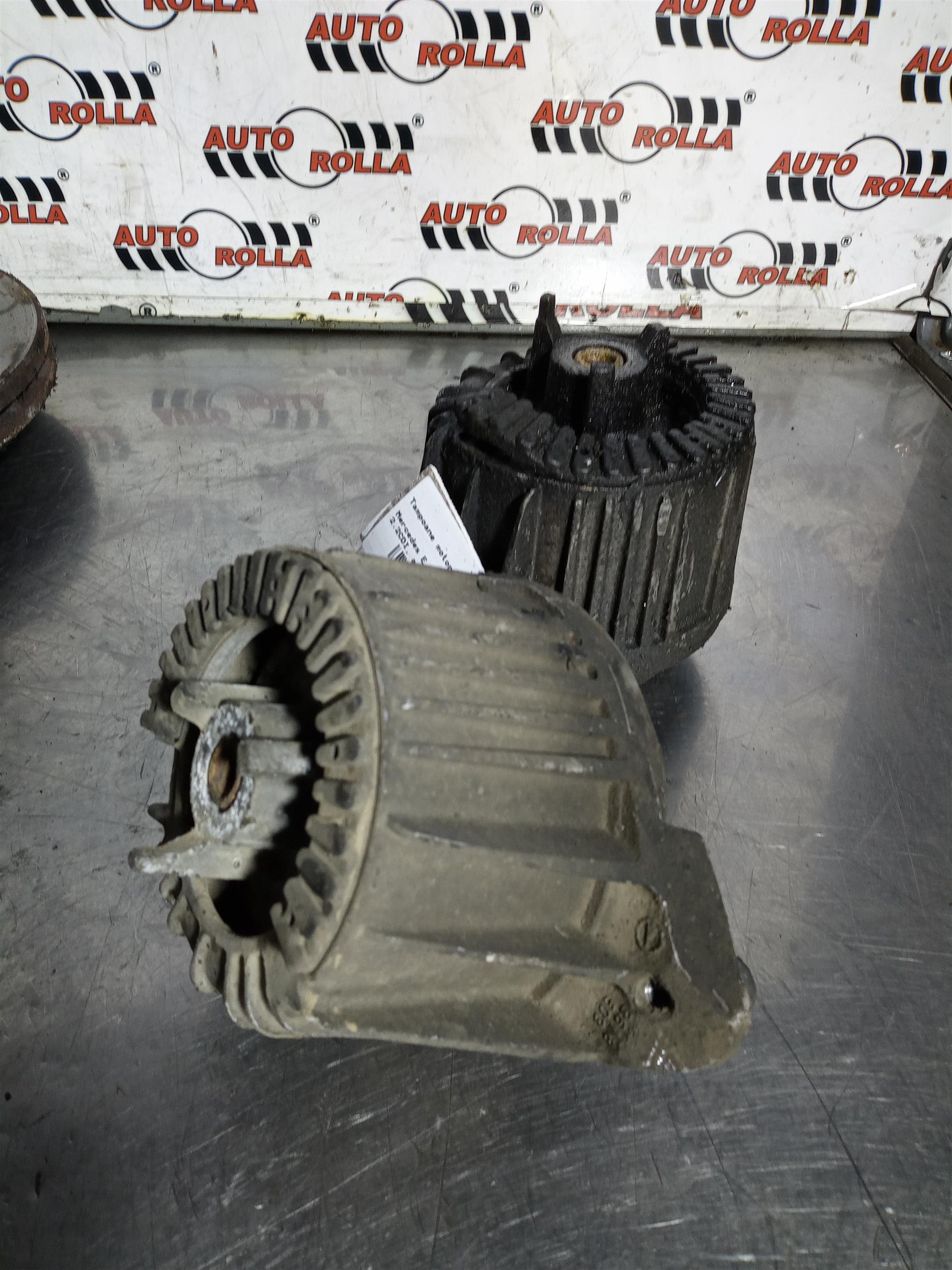 Tampoane motor Mercedes E class W212, 2.2CDI, an 2011, euro 5