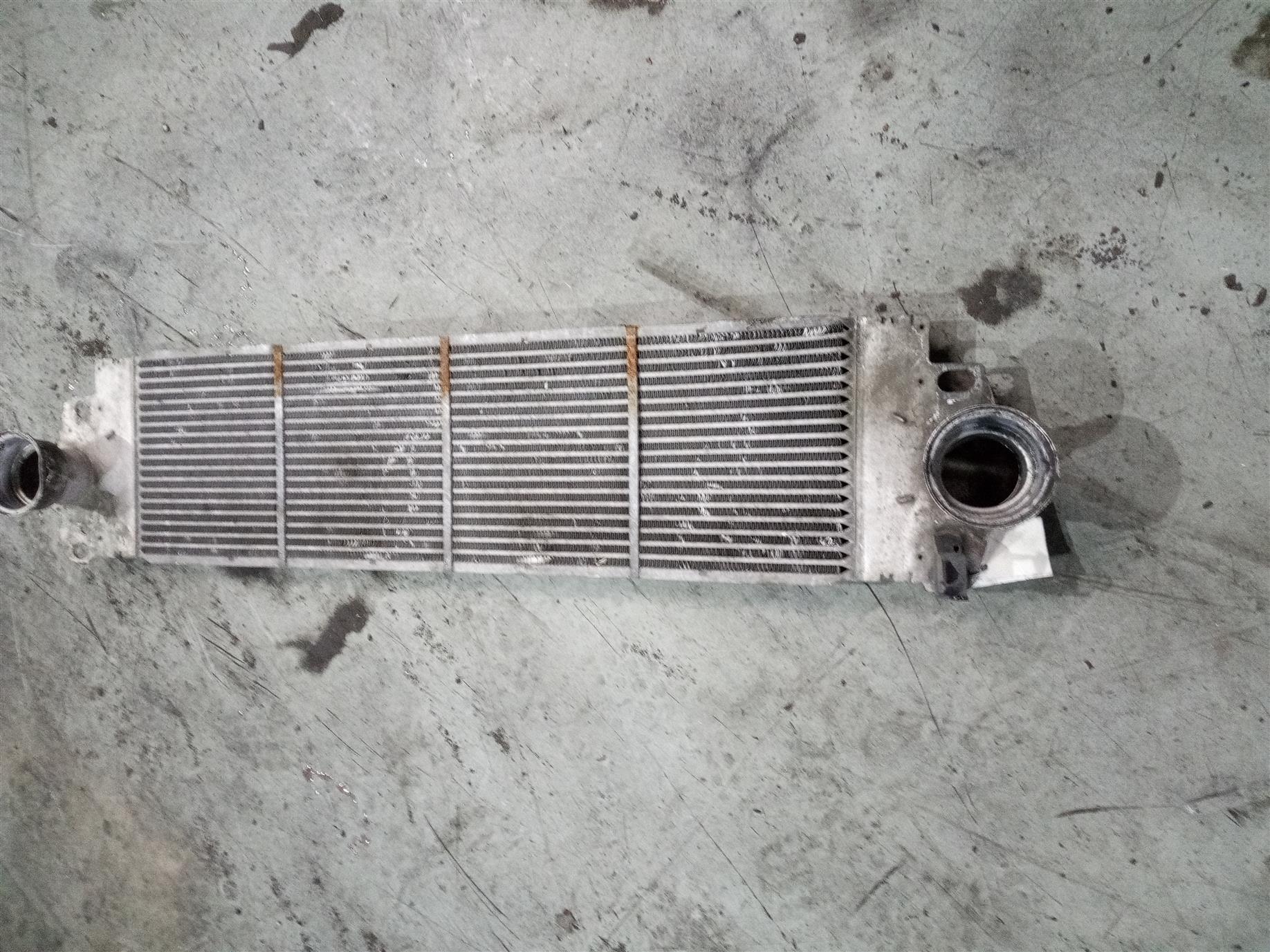 Radiator intercooler Volkswagen T5, 2.5 tdi, an 2004, euro 3, AXD