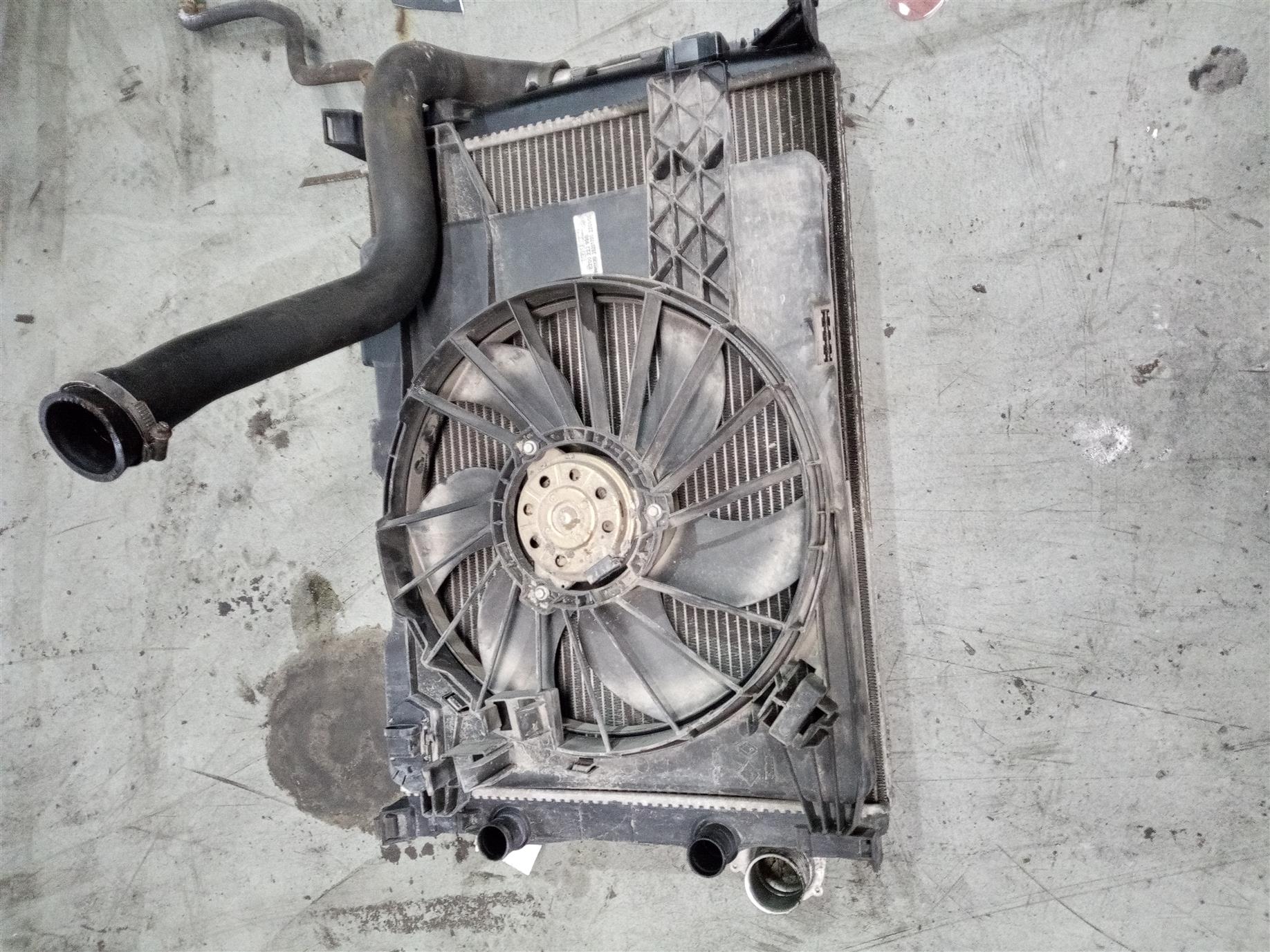Electroventilator Renault Megane 1.5 dci, an 2005, euro 3, K9K-D7
