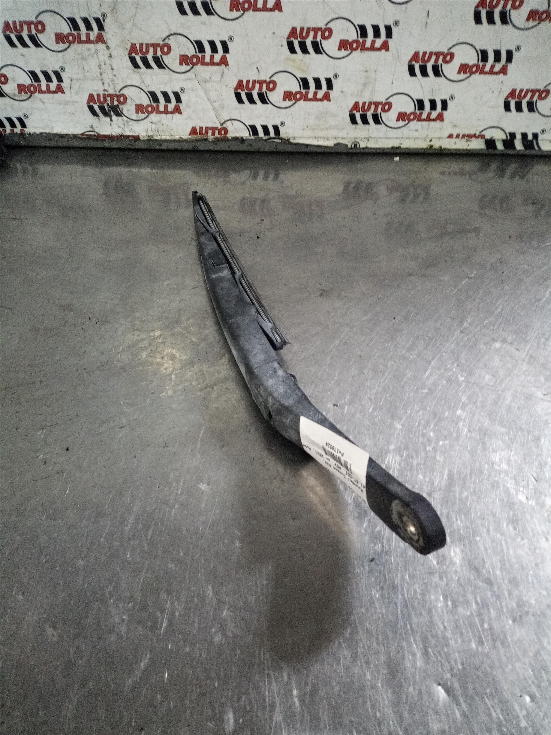 Brat stergator spate Hyundai Tucson NX4, 1.6T-GDI, HEV, an 2021, Hybrid