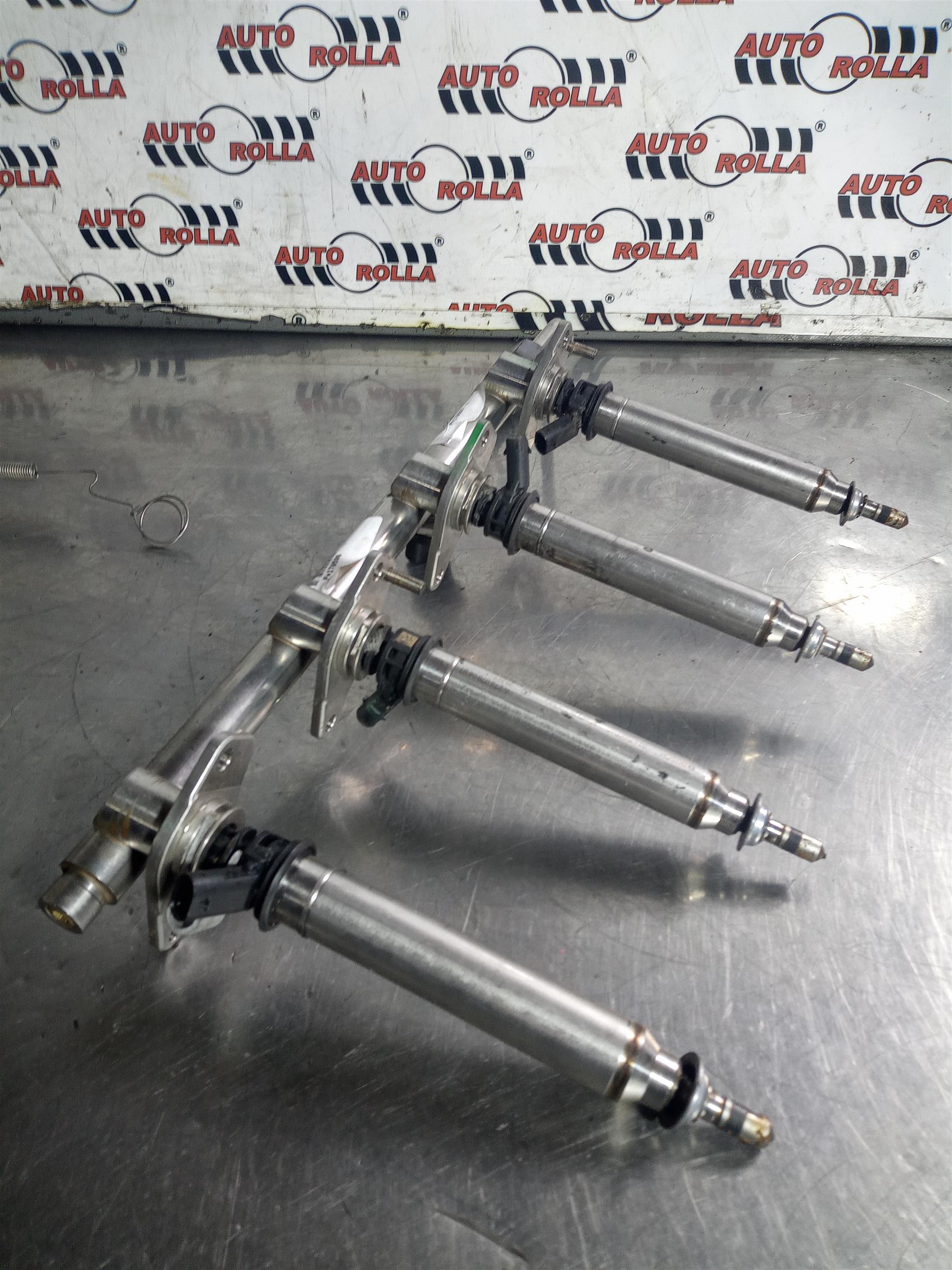 Injectoare set Mercedes B class ,1.6s ,an 2013