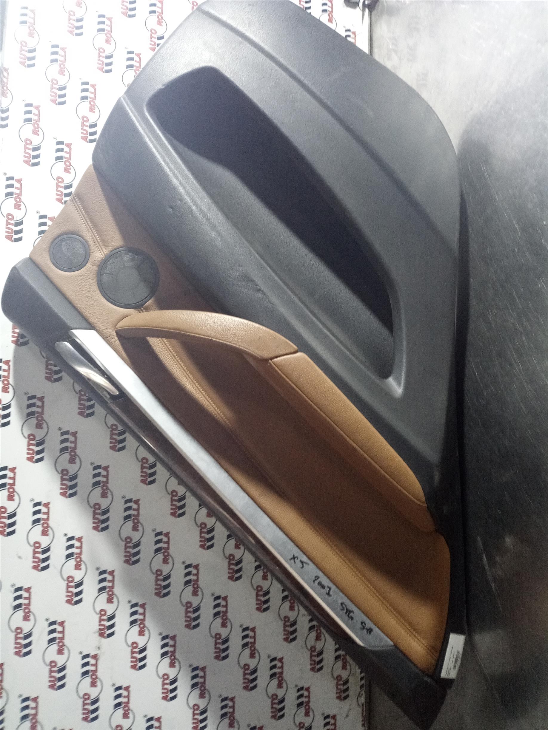 Tapiterie usa stanga spate Bmw X5 , an 2007