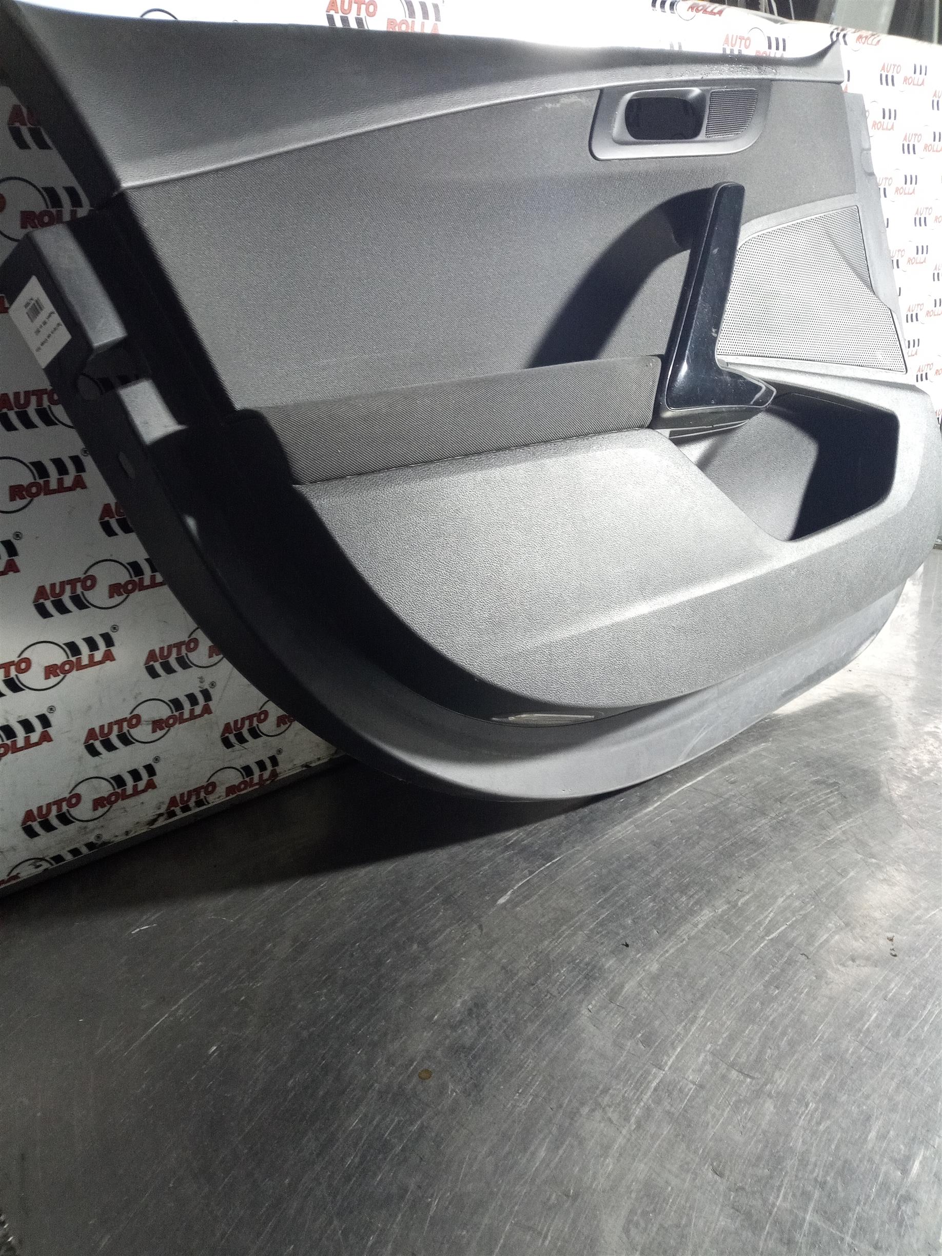 Tapiterie usa stanga fata Peugeot 508 an 2012