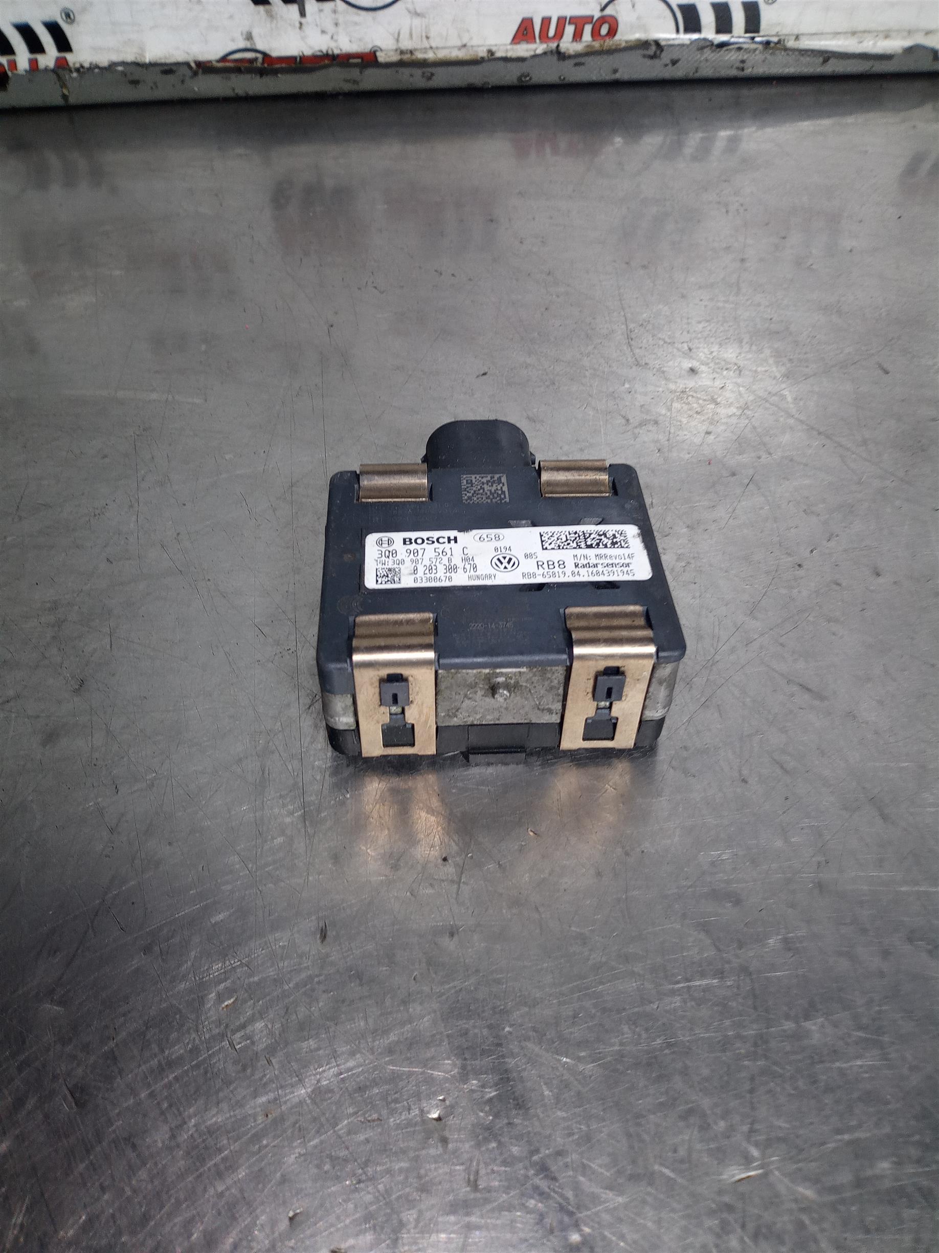 Modul Senzor radar distronic Volkswagen Passat b8 ,4*4,an 2016