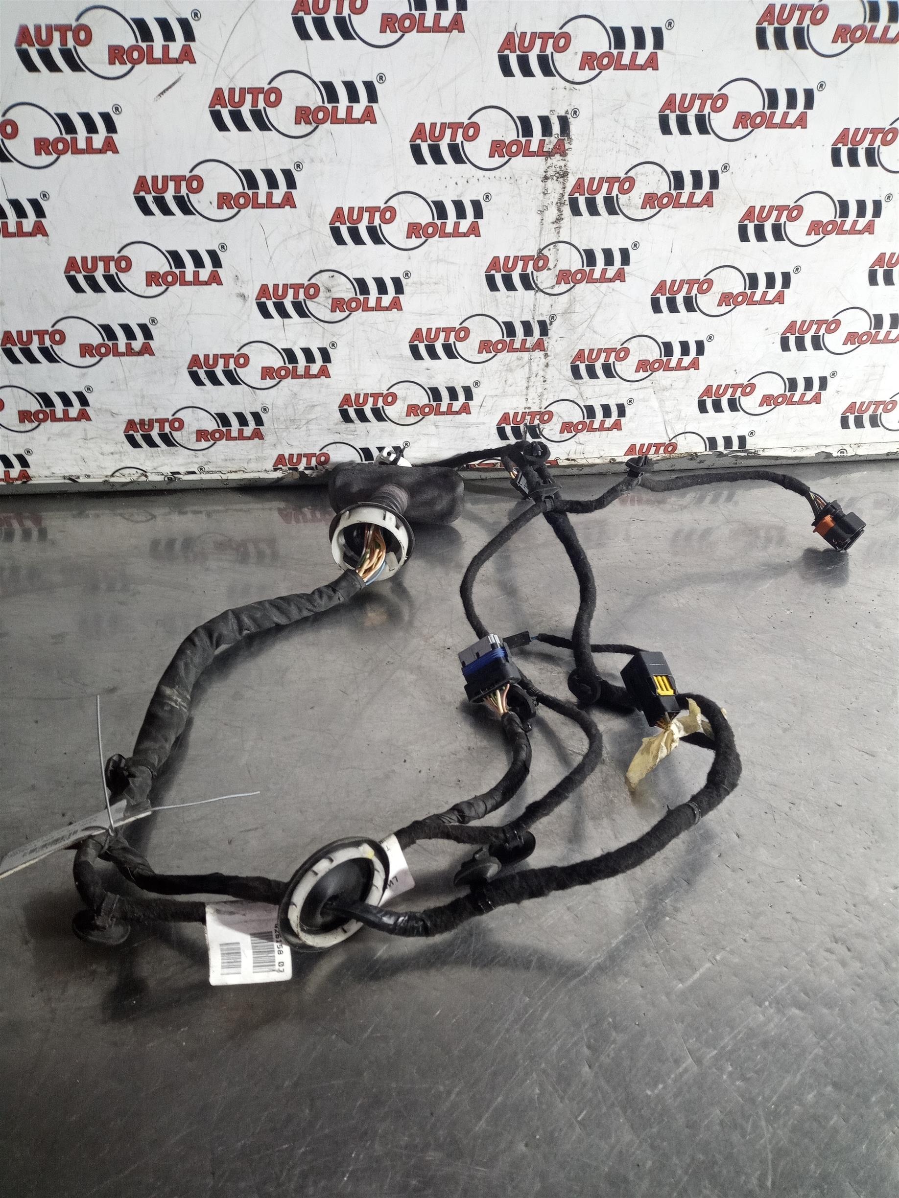 Instalatie usa stanga fata Peugeot 308 , an 2013