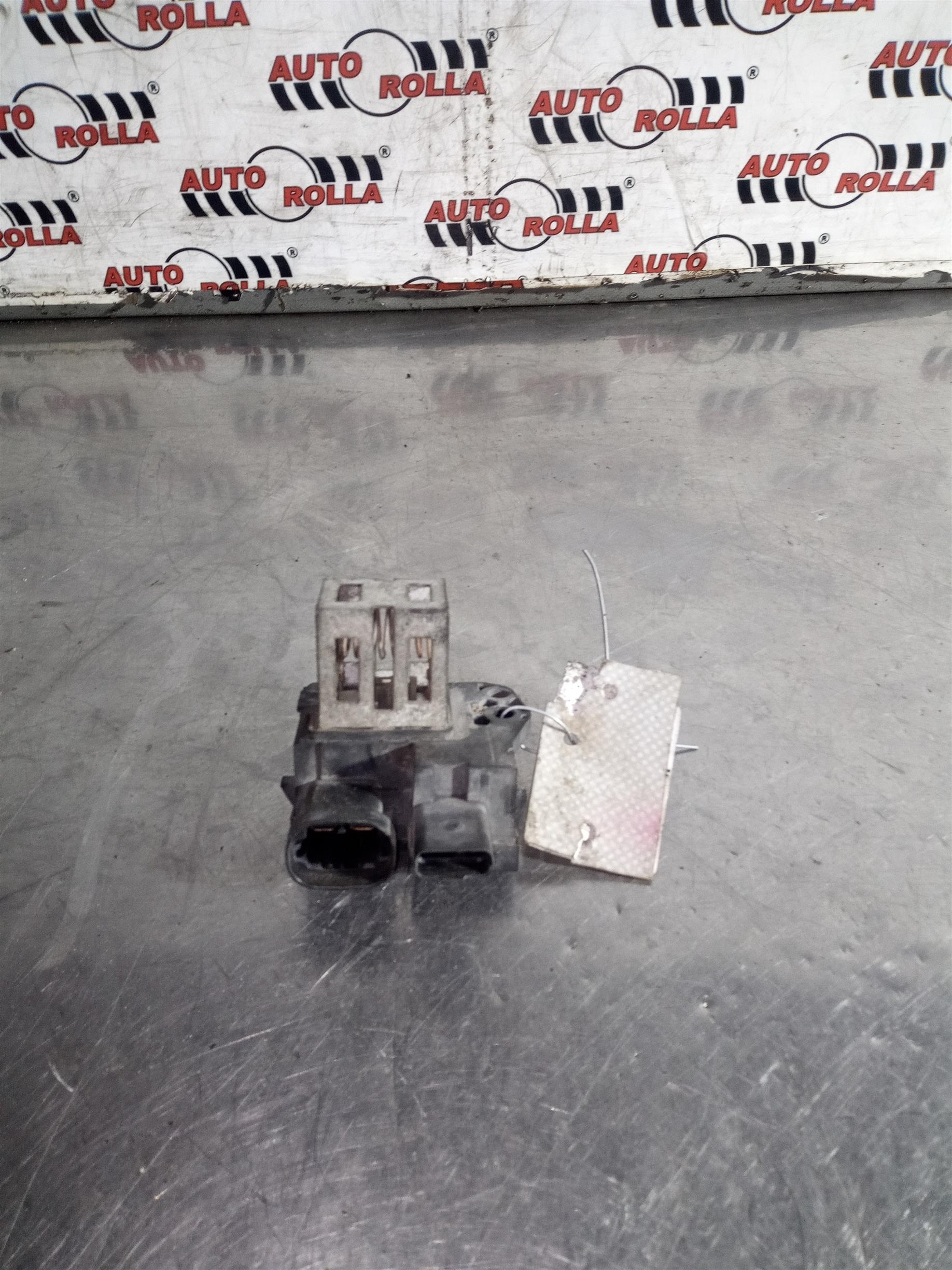 Releu electroventilator Peugeot Partner , an 2012