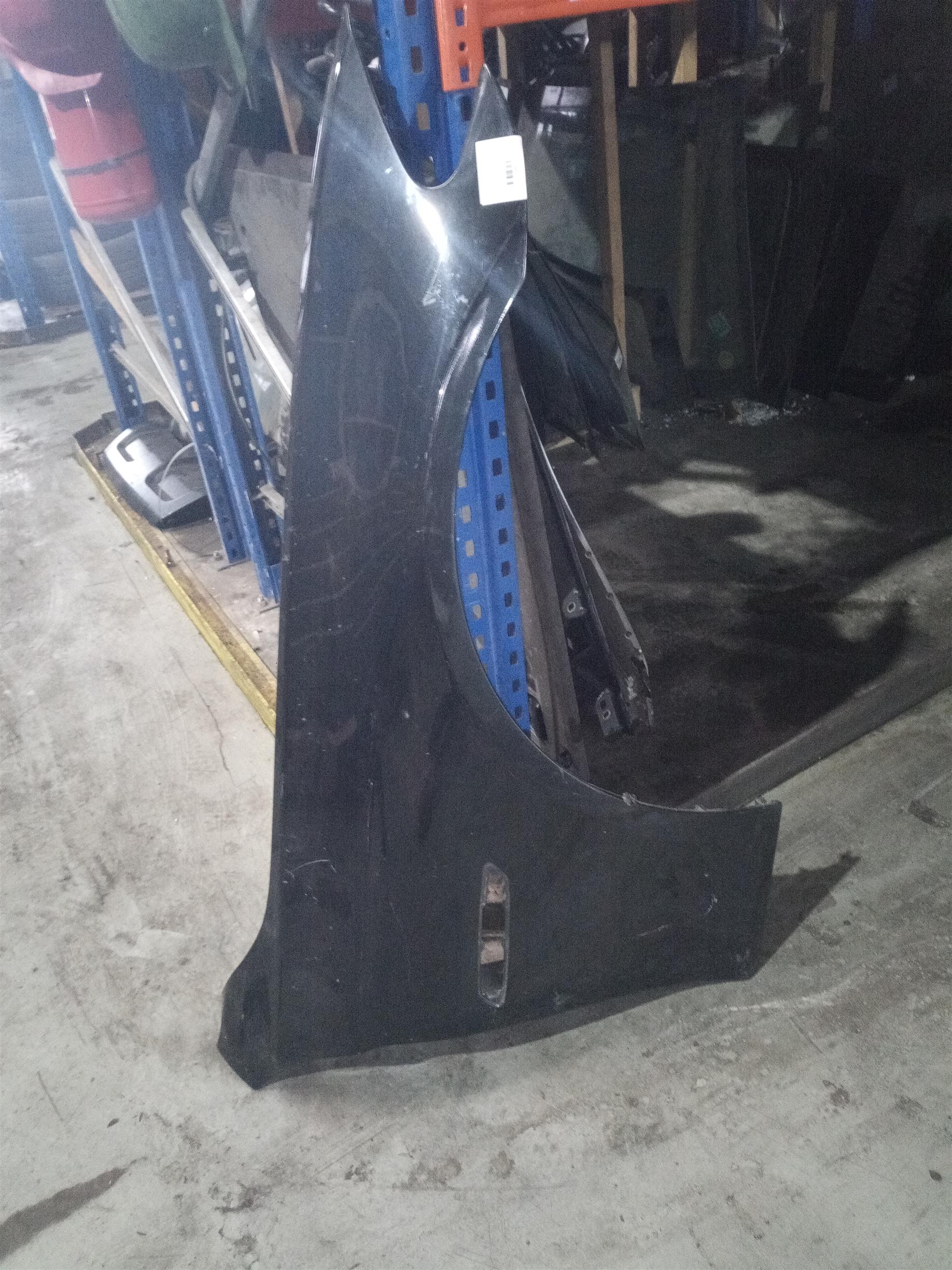 Aripa dreapta fata Bmw F10