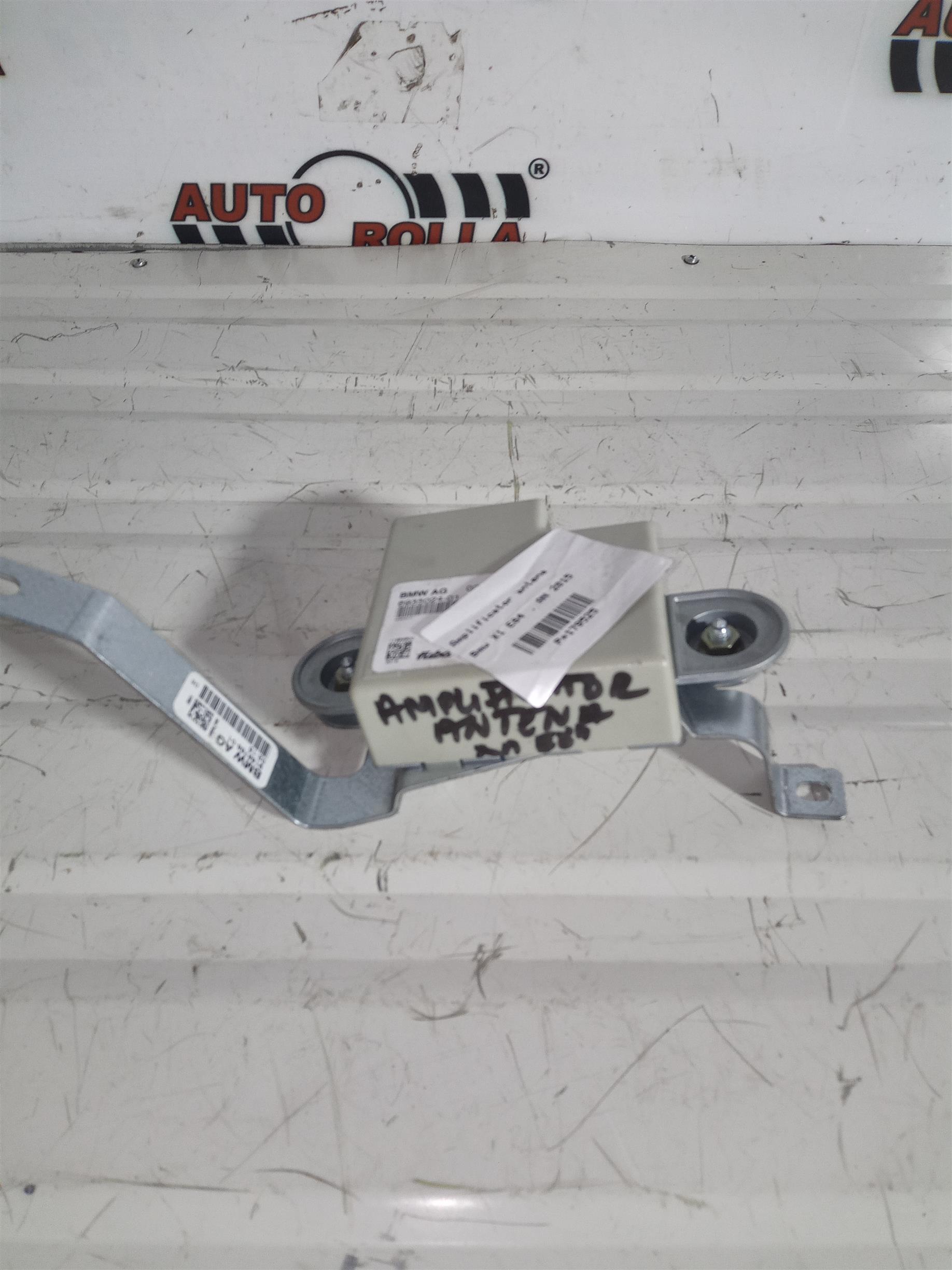 Amplificator antena Bmw X1 E84 , AN 2015