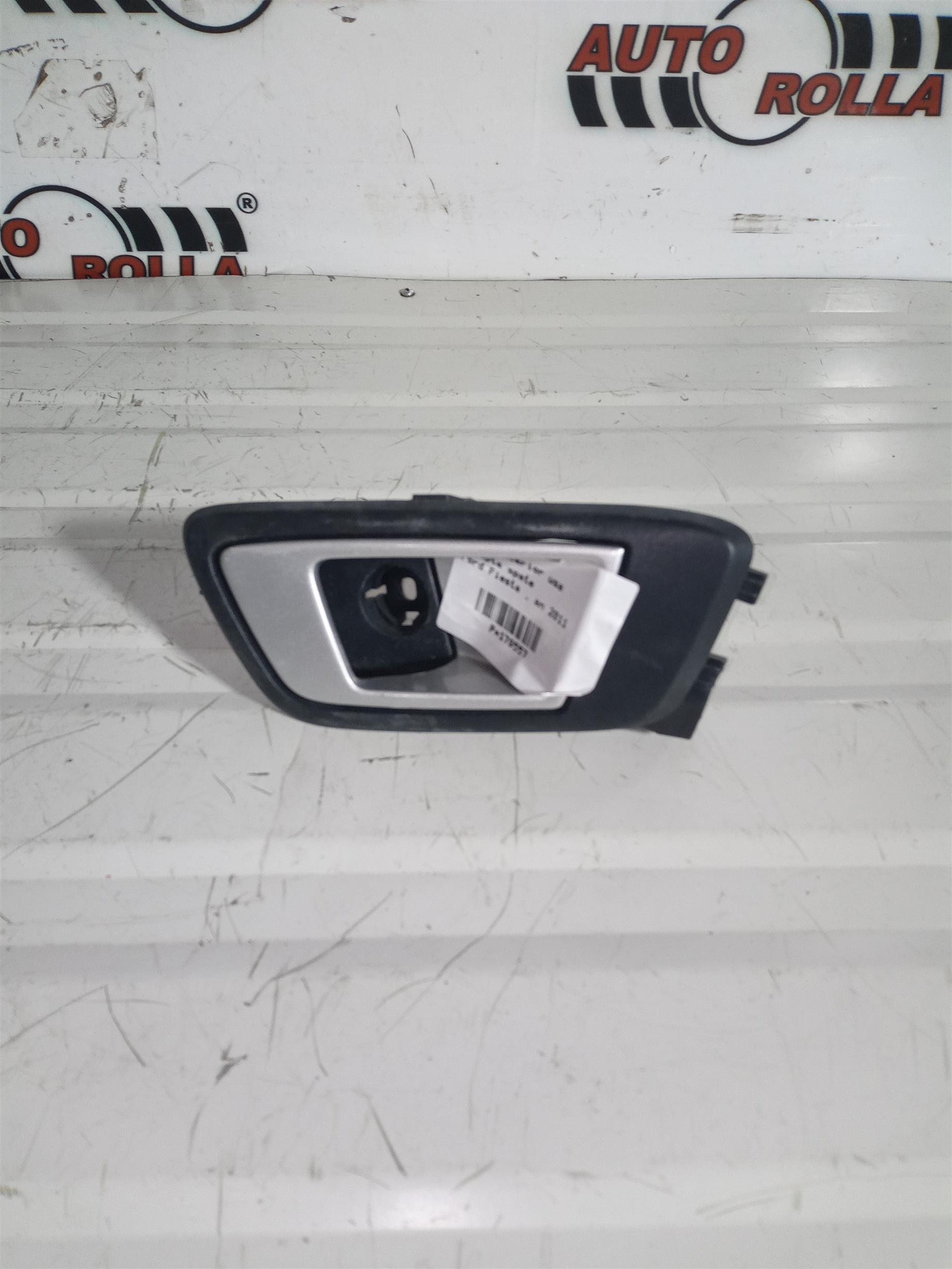 Maner interior usa dreapta spate Ford Fiesta , an 2011