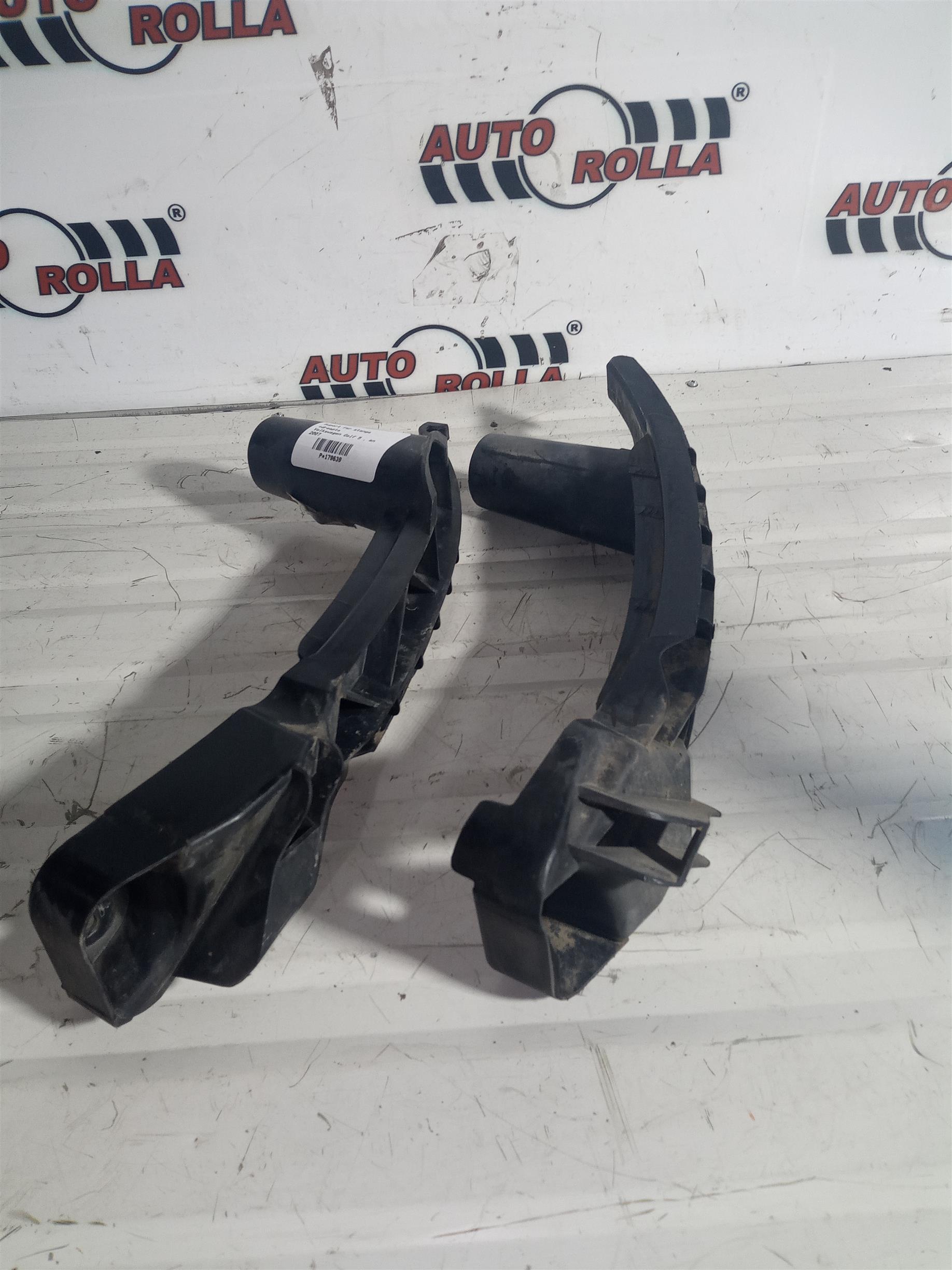 Suport far stanga +dreapta Volkswagen Golf 5 , an 2007