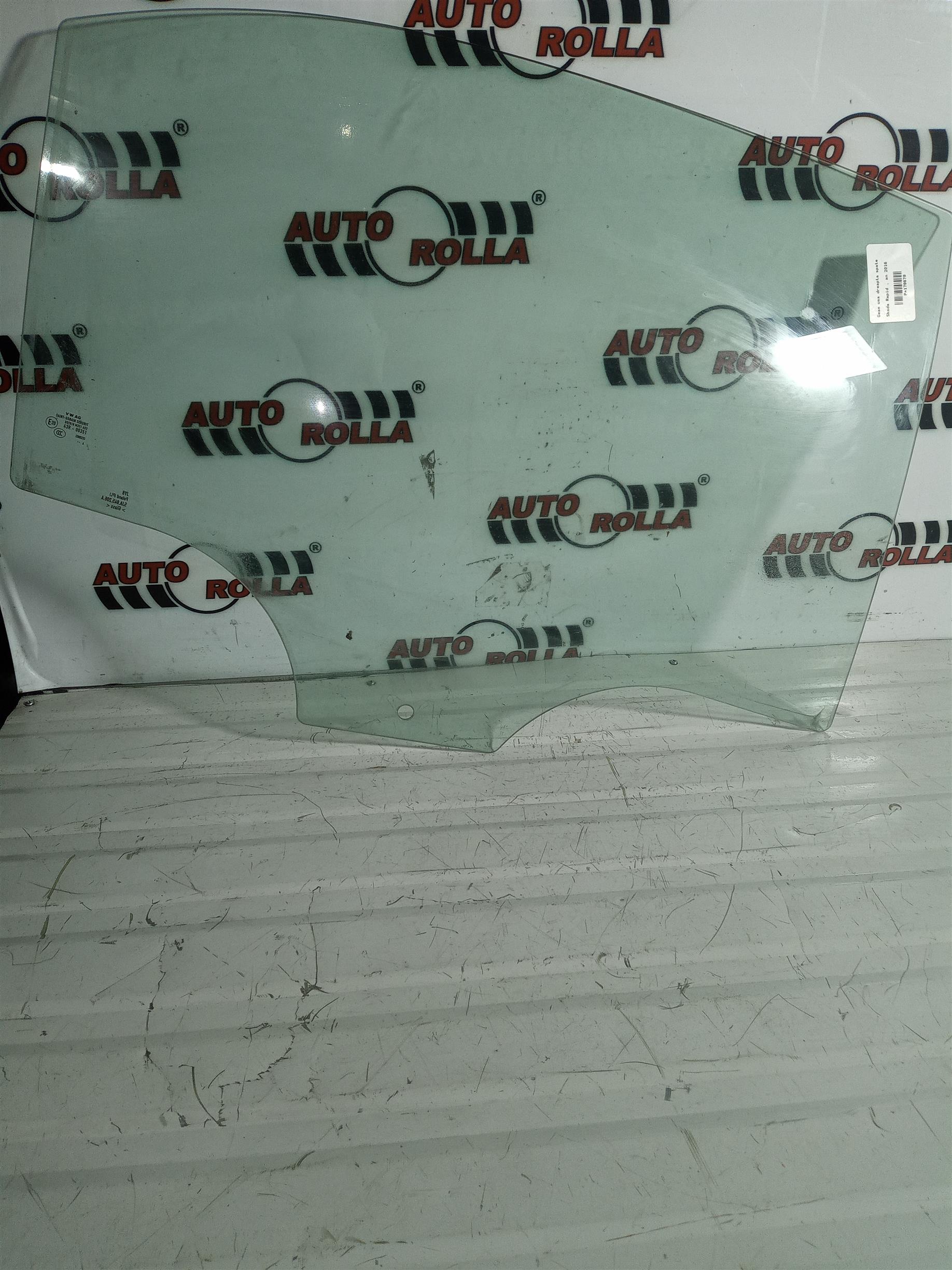 Geam usa dreapta spate Skoda Rapid , an 2016