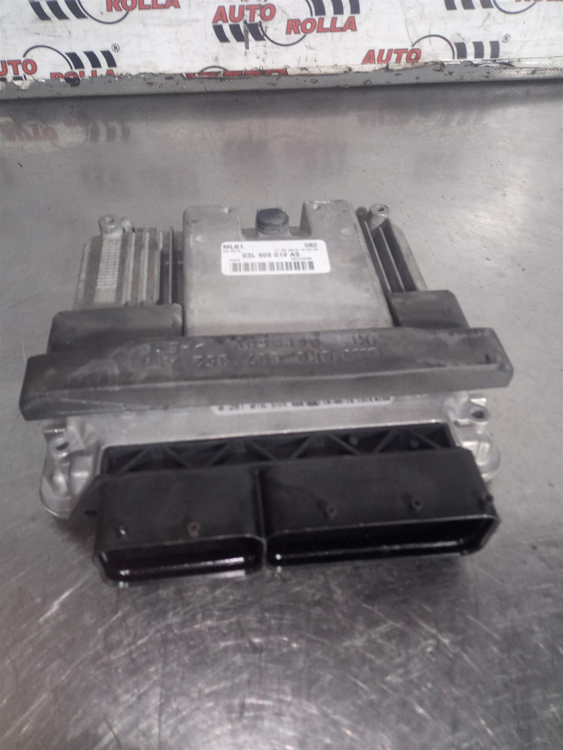 Calculator motor Audi Q5 ,2.0TDI , AN 2010