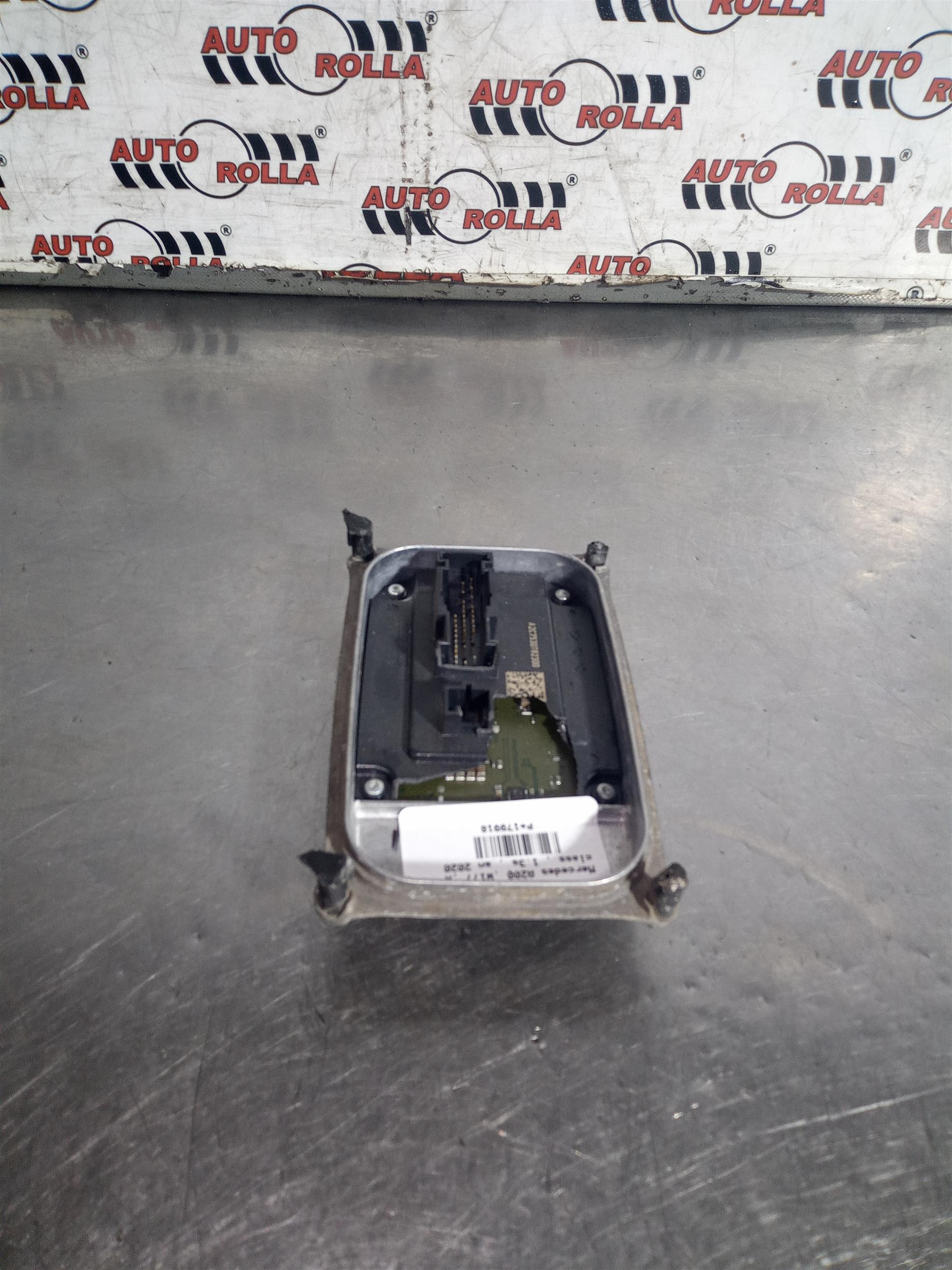 Modul far stanga spart Mercedes A200 ,W177 ,A class , 1.3s , an 2020